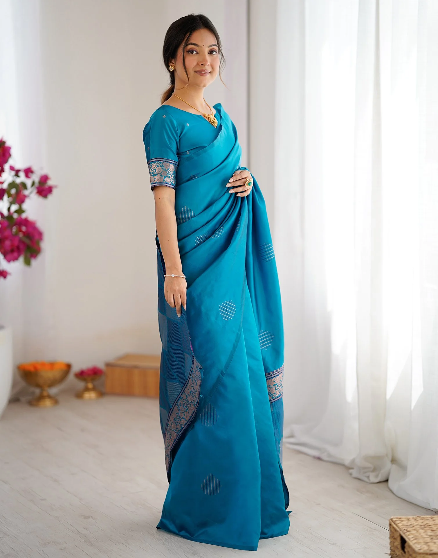 Teal Blue Silk Woven Saree - Image 5