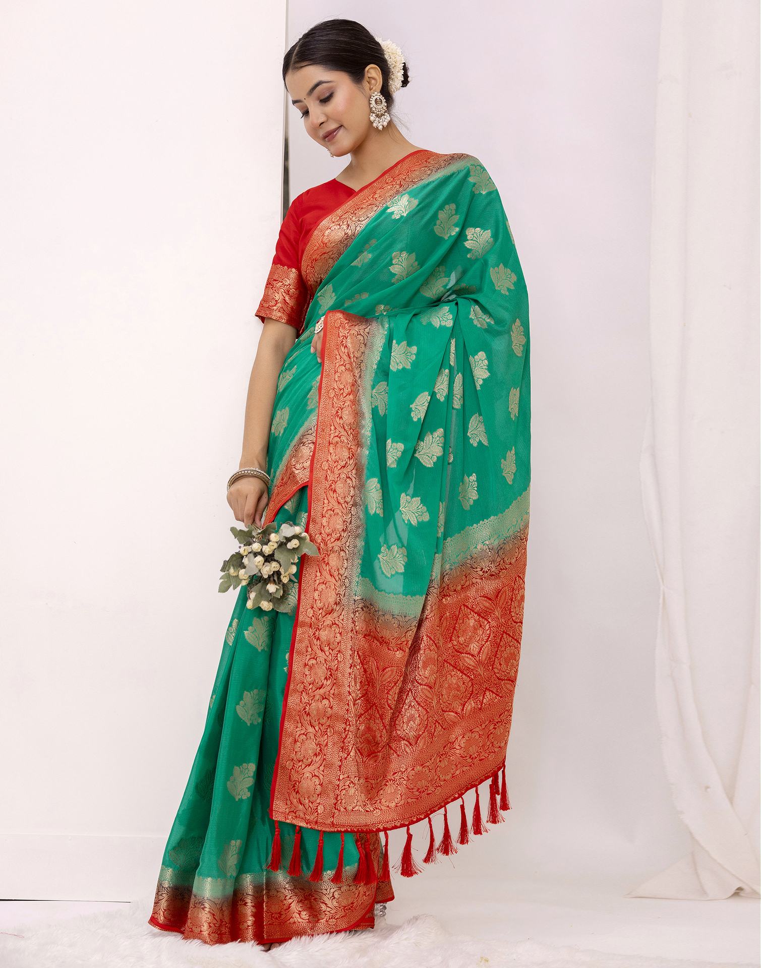 Teal Green Chiffon Woven Saree - Image 6