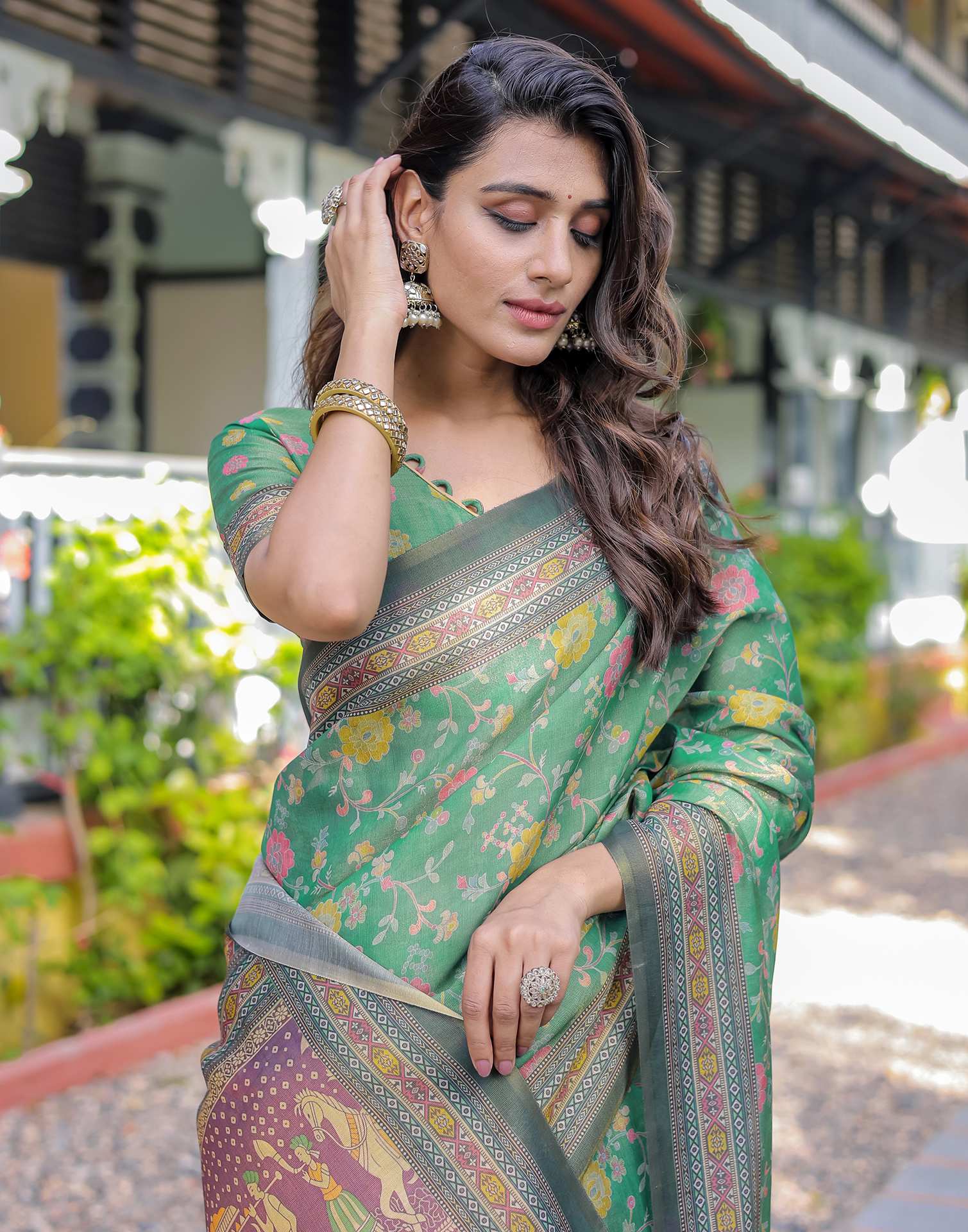 Teal Green Shimmer Silk Printed Saree - Image 5