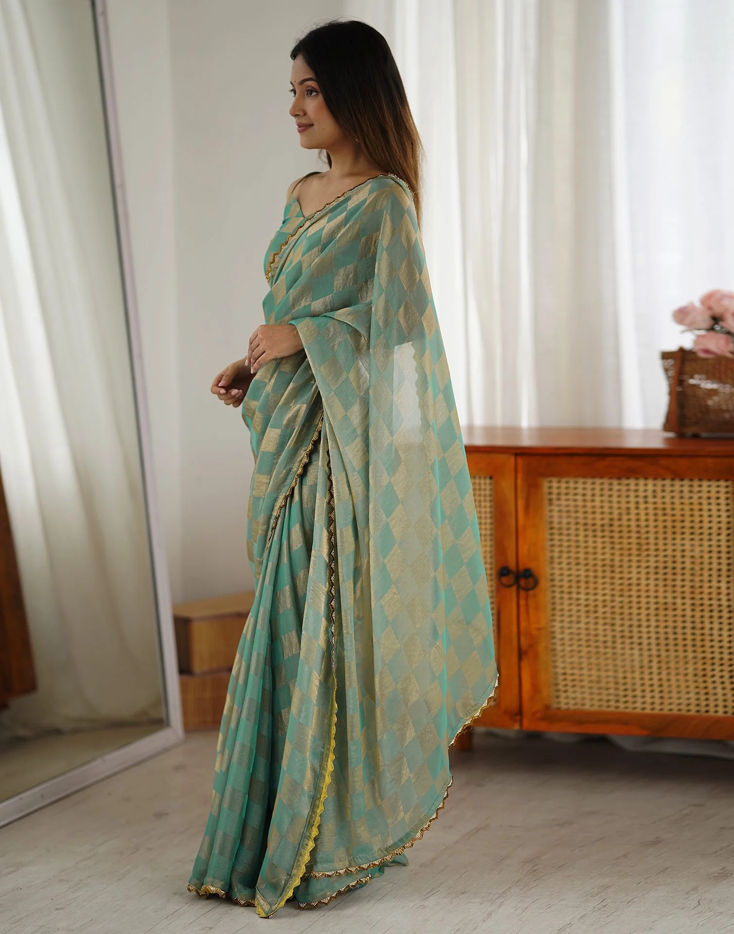 Teal Green Shimmer Woven Saree - Image 5