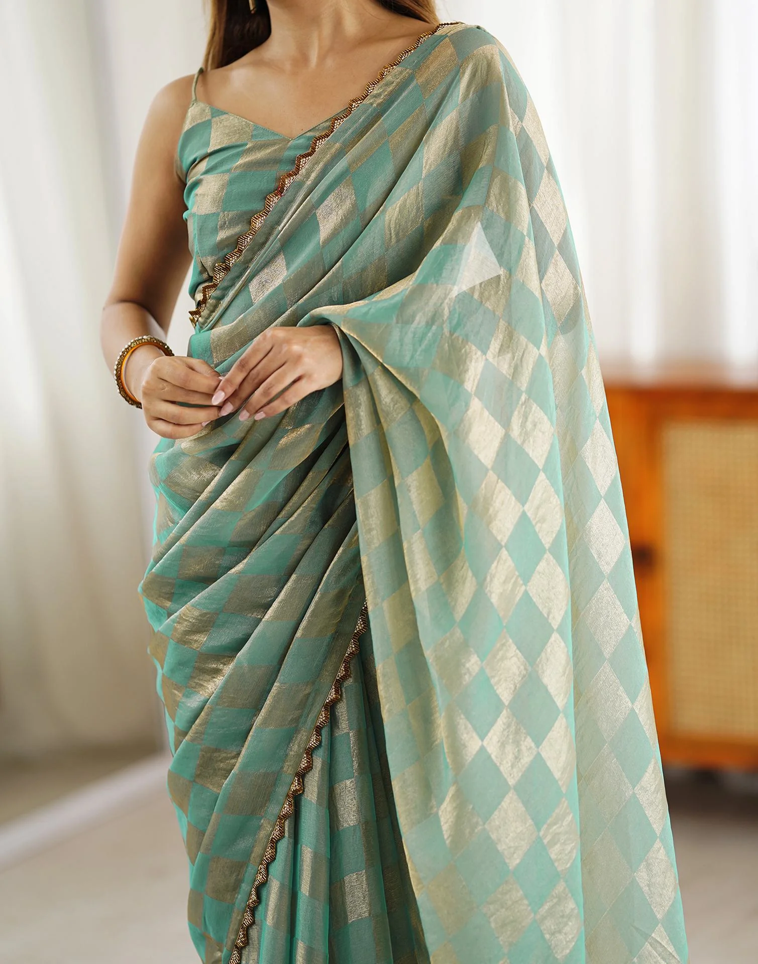 Teal Green Shimmer Woven Saree - Image 9