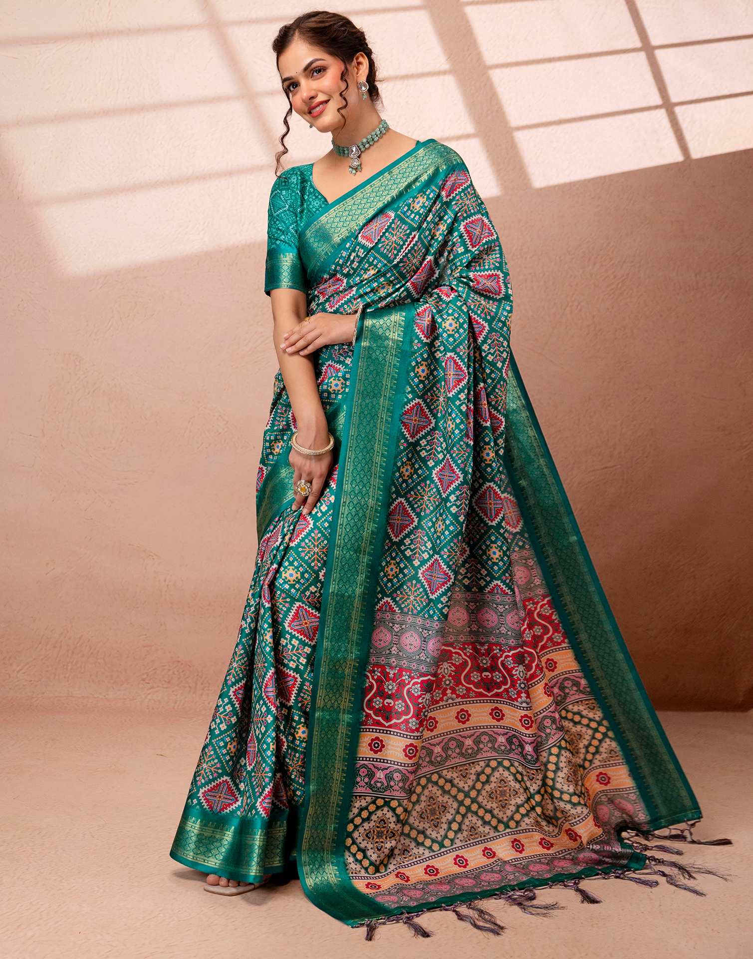 Teal Green Silk Printed Woven Border Saree - Image 3
