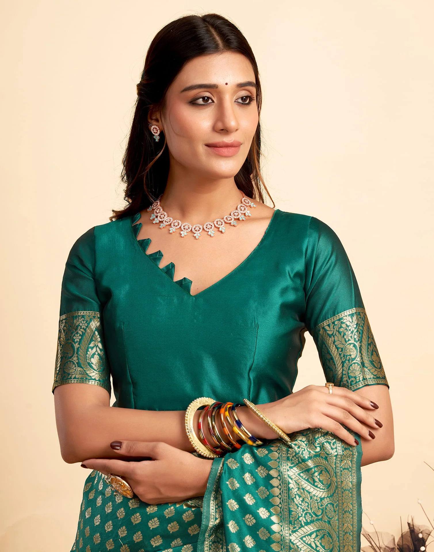 Teal Green Woven Banarasi Silk Saree - Image 9