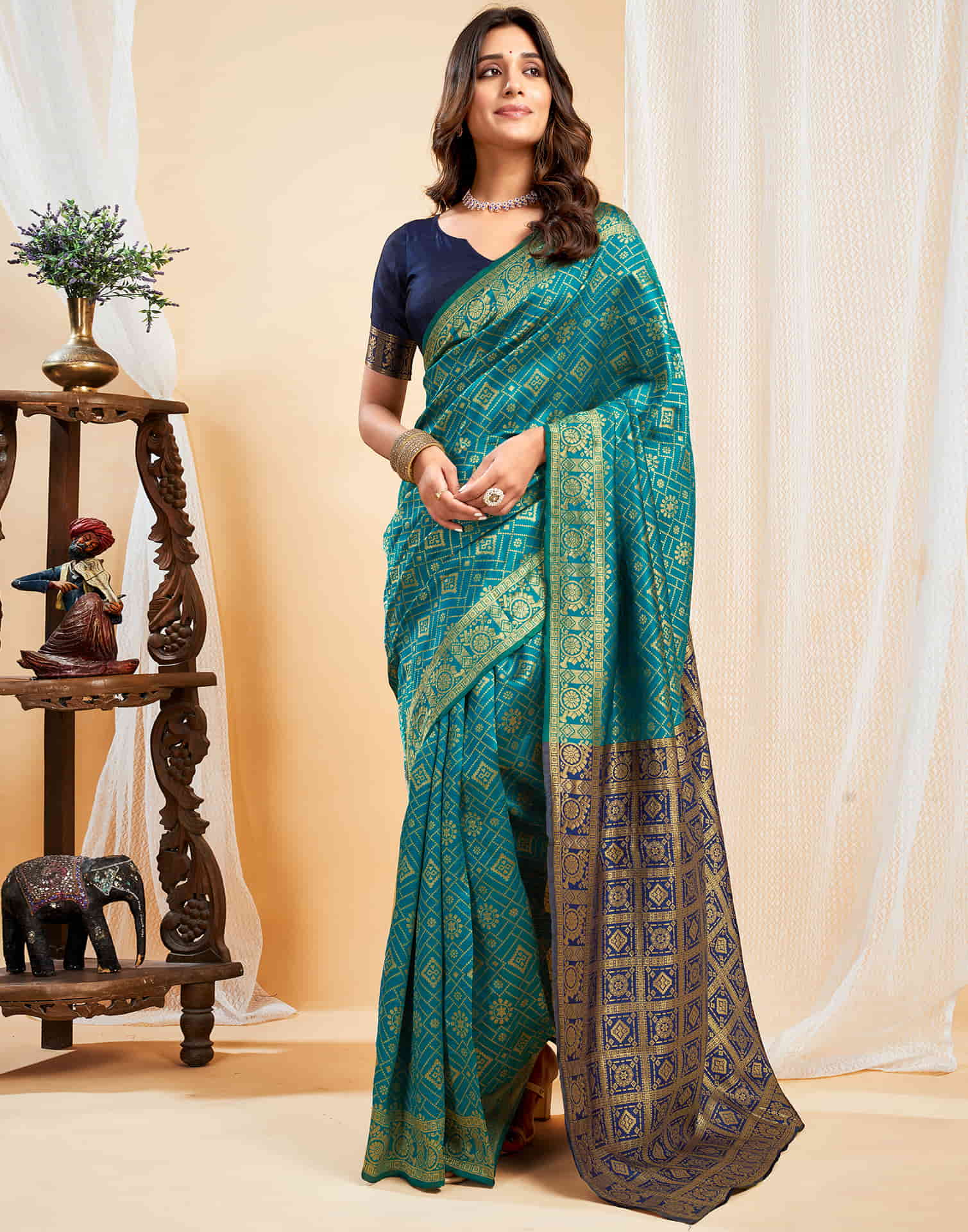 Green Silk Woven Banarasi Saree - Image 6