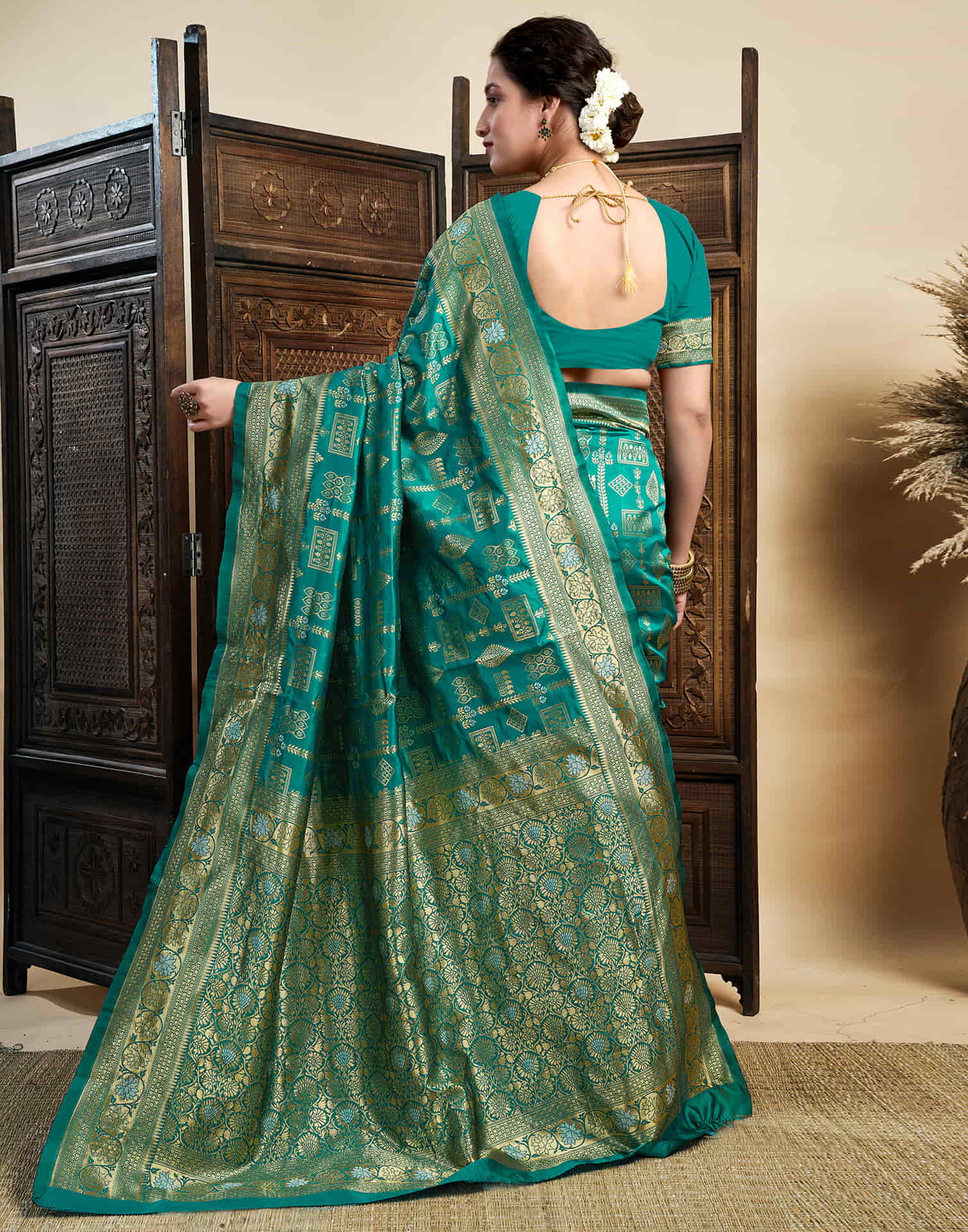 Teal Green Silk Woven Banarasi Saree - Image 6