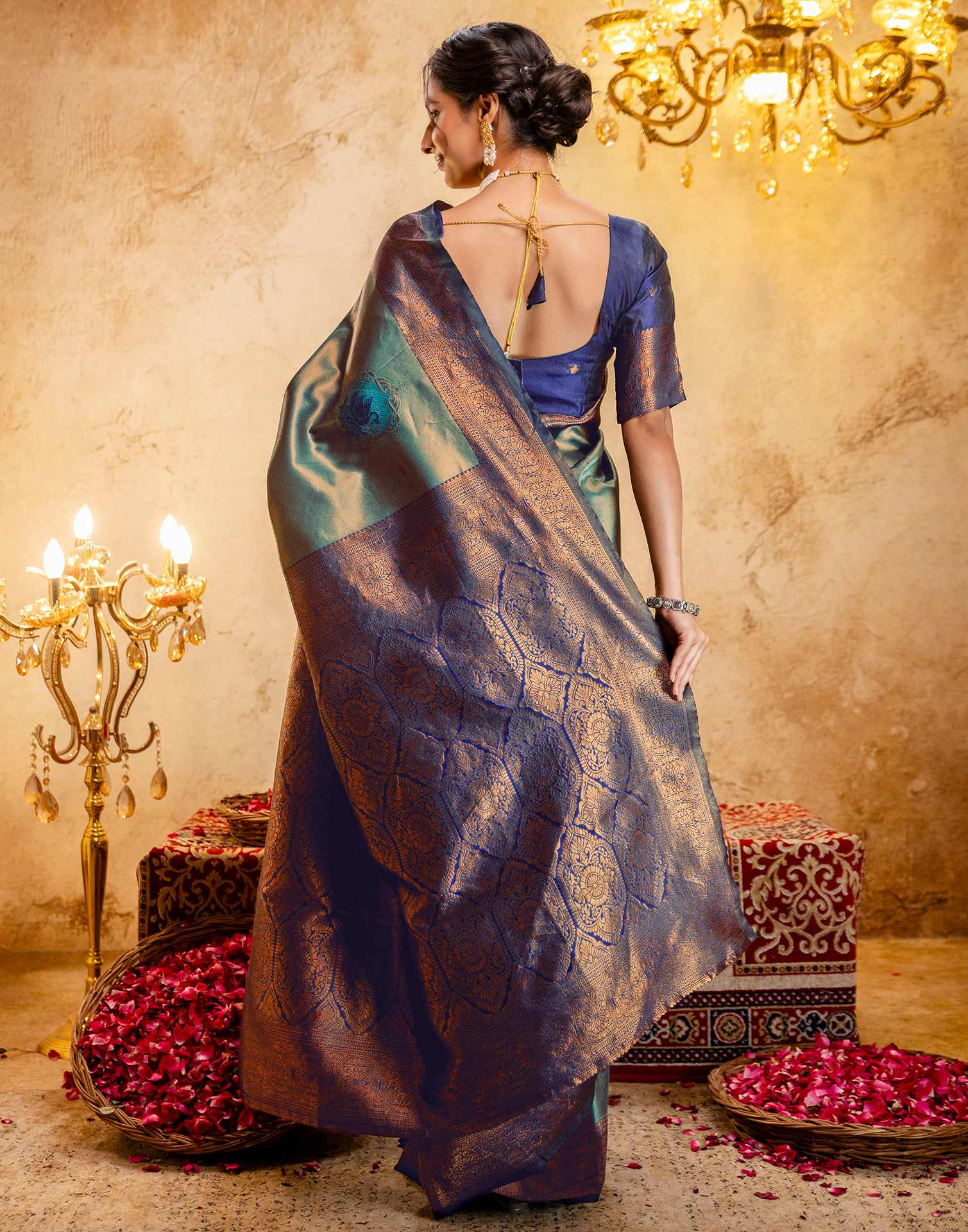 Teal Green Silk Woven Kanjivaram Saree - Image 8