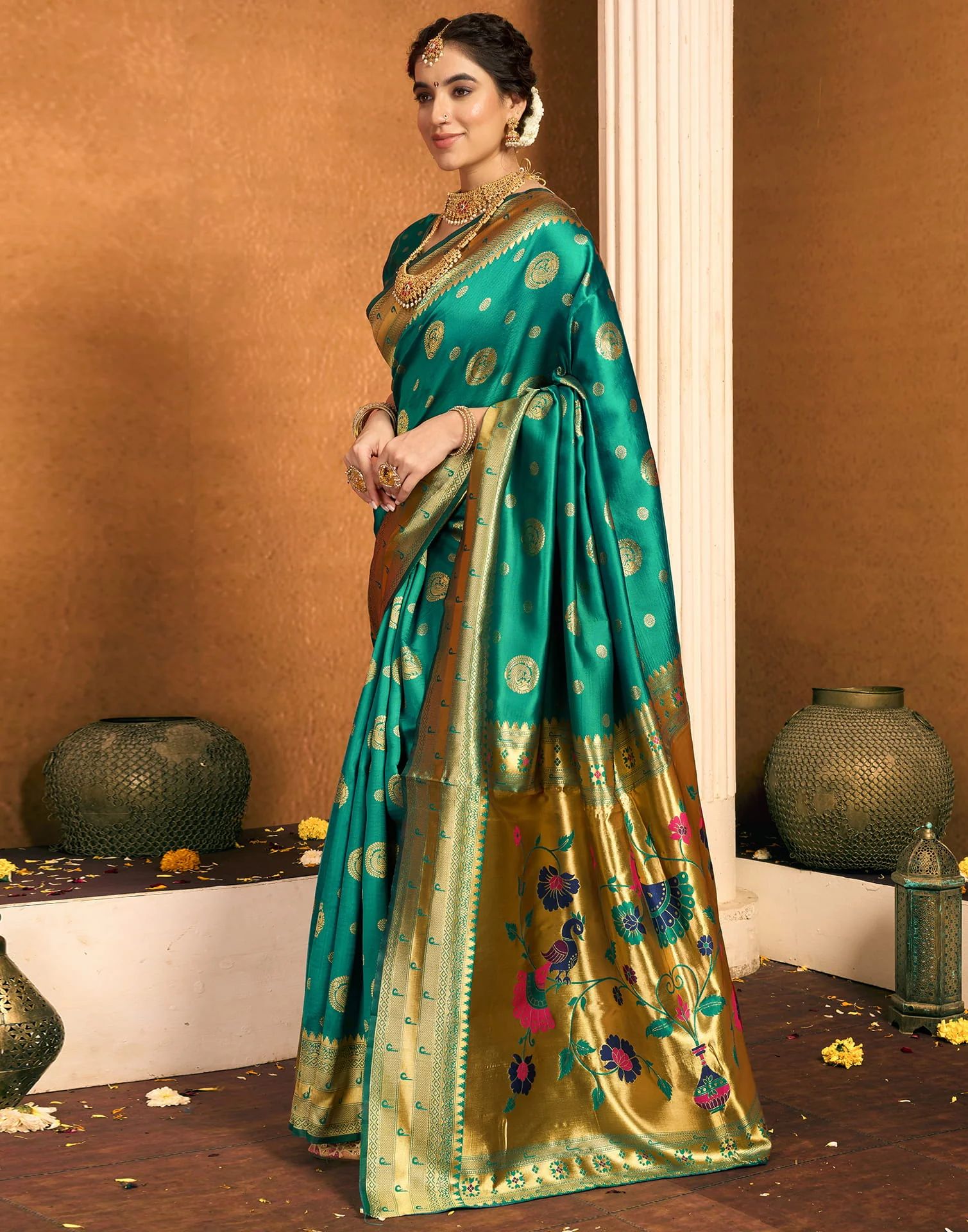 Green Silk Woven Paithani Saree - Image 6