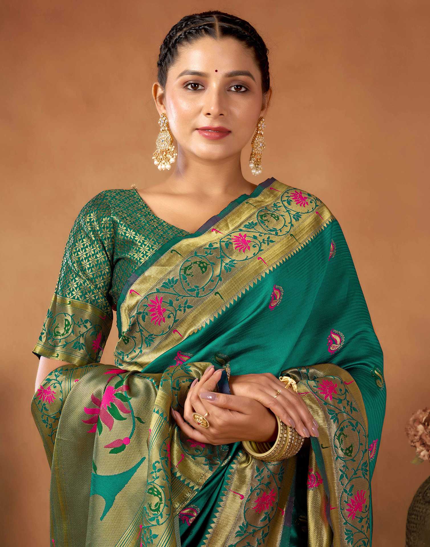 Teal Green Silk Woven Paithani Saree - Image 2