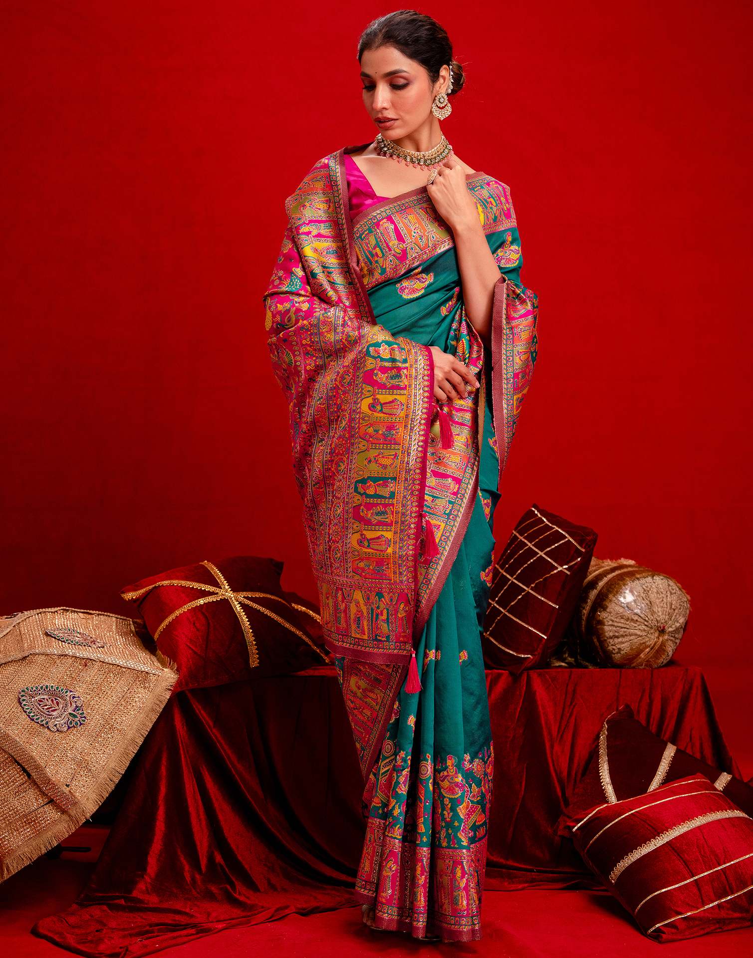 Teal Green Silk Woven Paithani Saree - Image 6