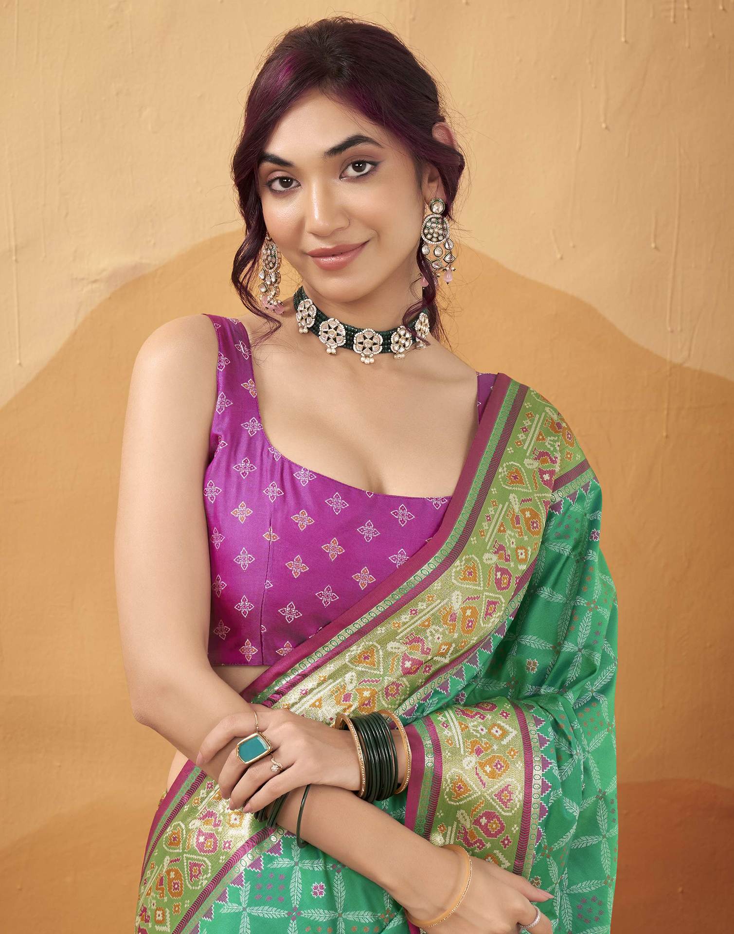 Teal Green Silk Woven Patola Saree - Image 4