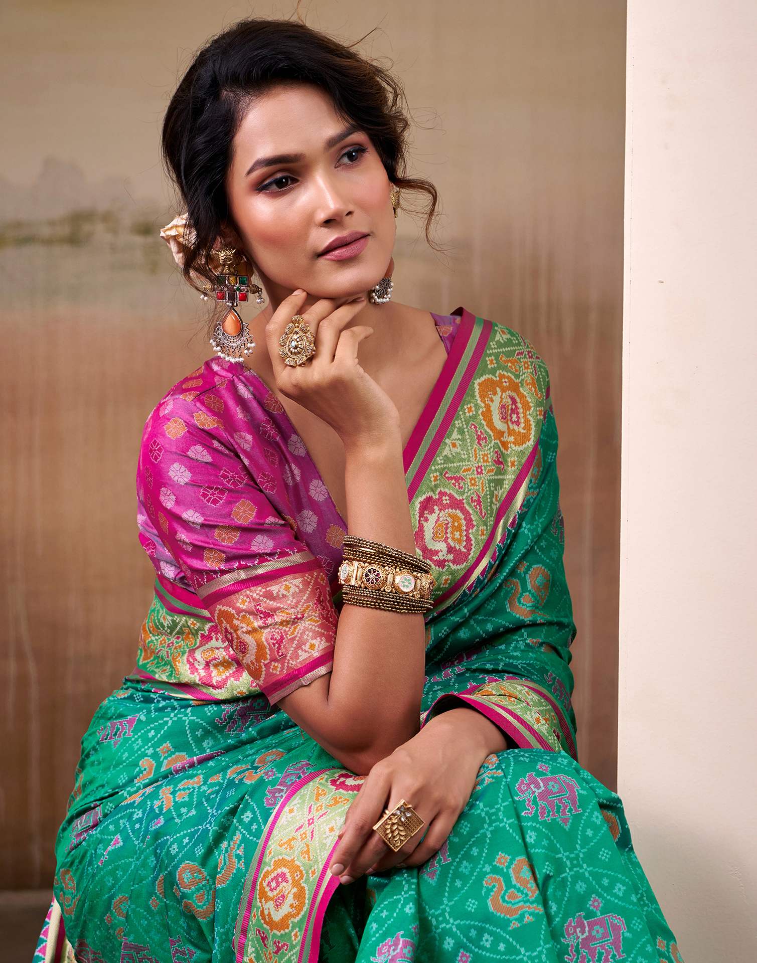 Teal Green Silk Woven Patola Saree - Image 4