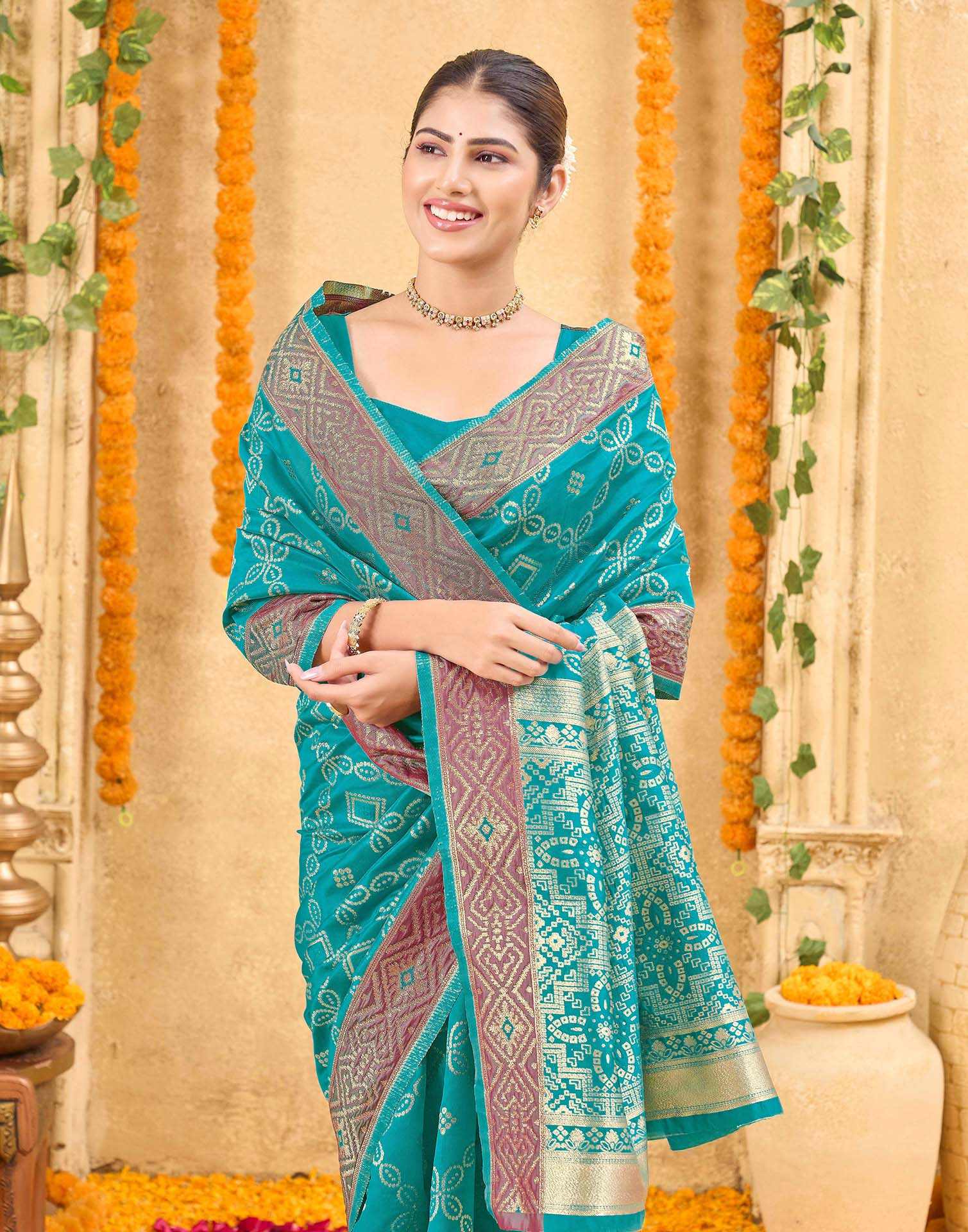 Teal Green Silk Woven Patola Saree - Image 2