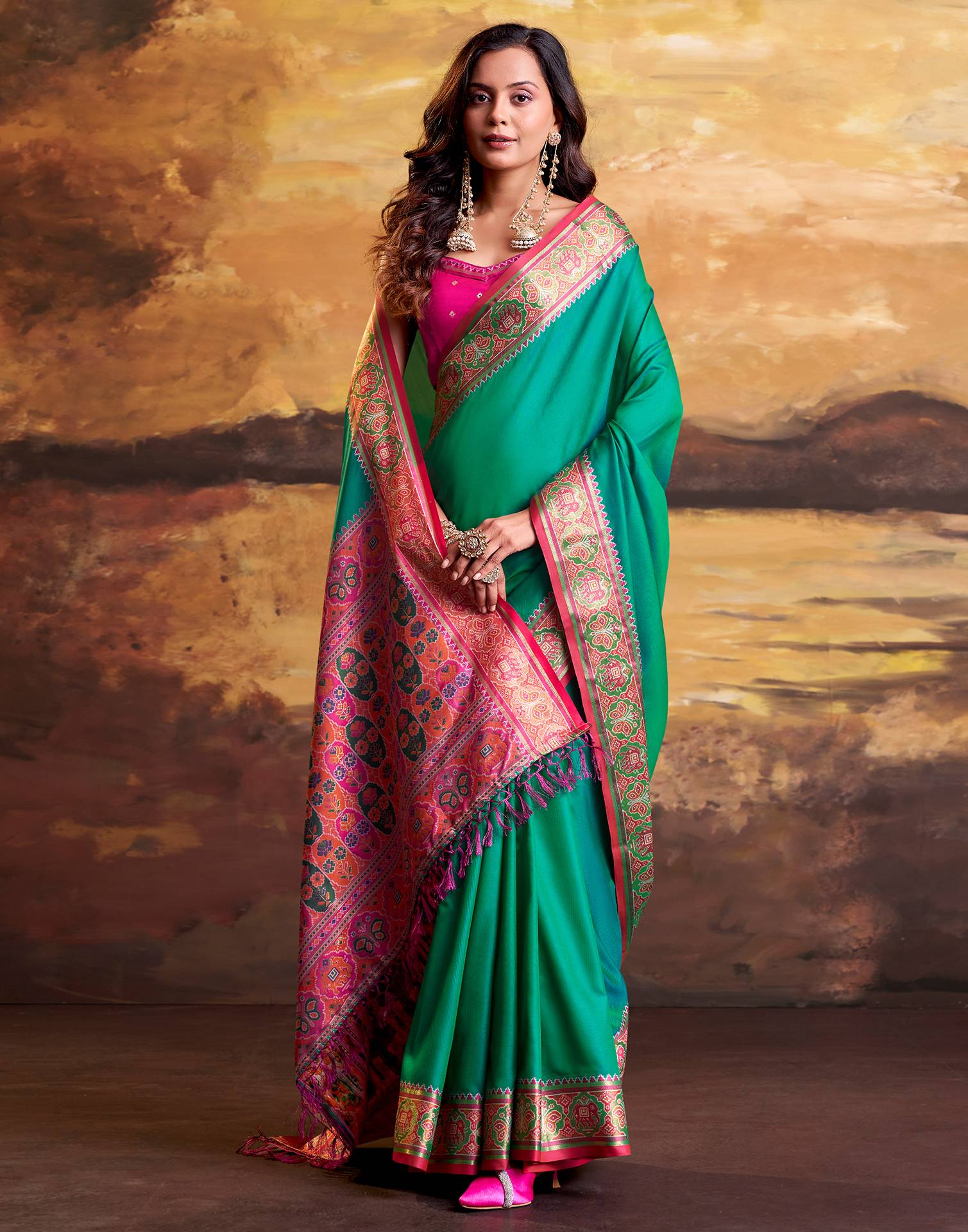 Teal Green Silk Woven Patola Saree - Image 5