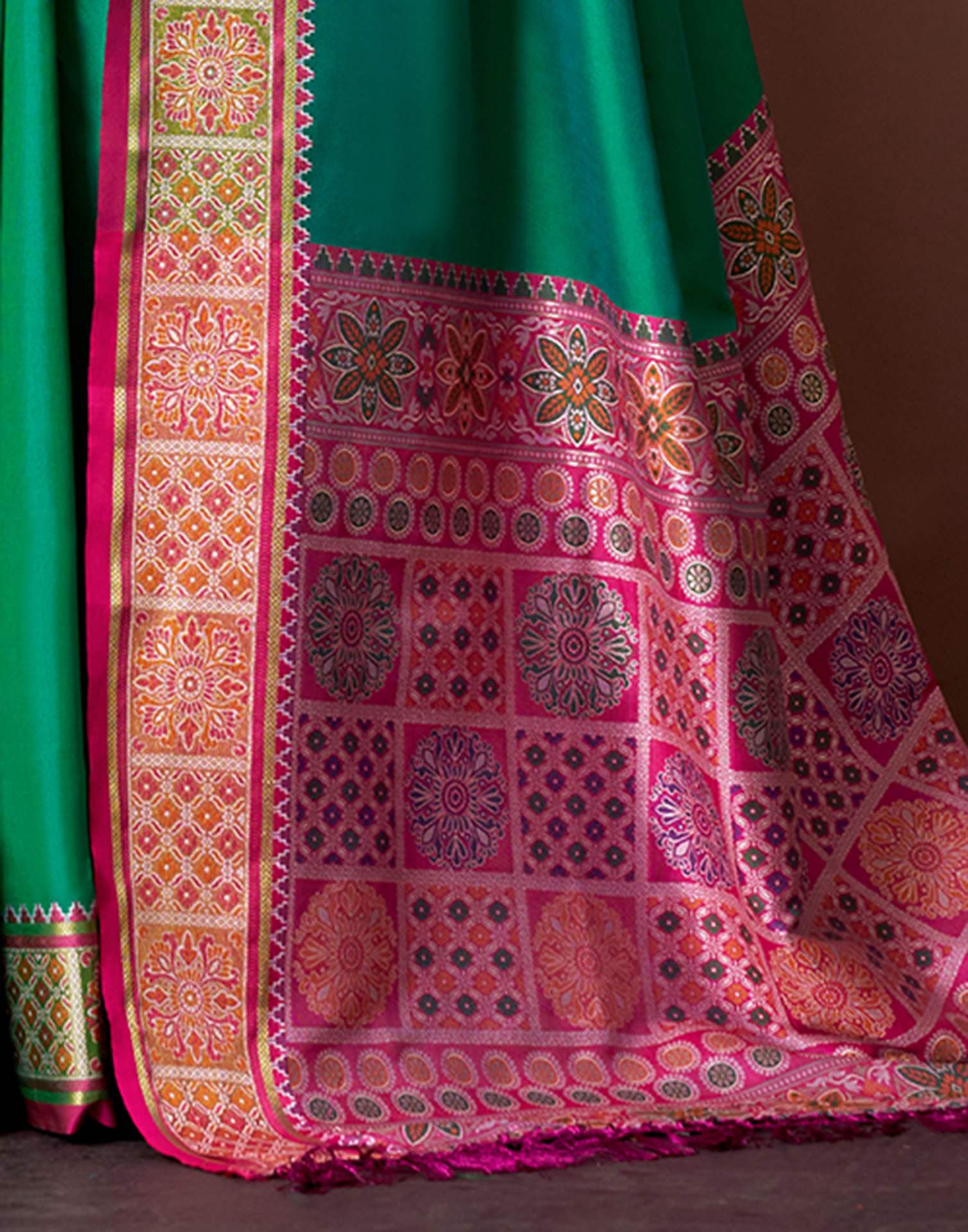 Teal Green Silk Woven Patola Saree - Image 6