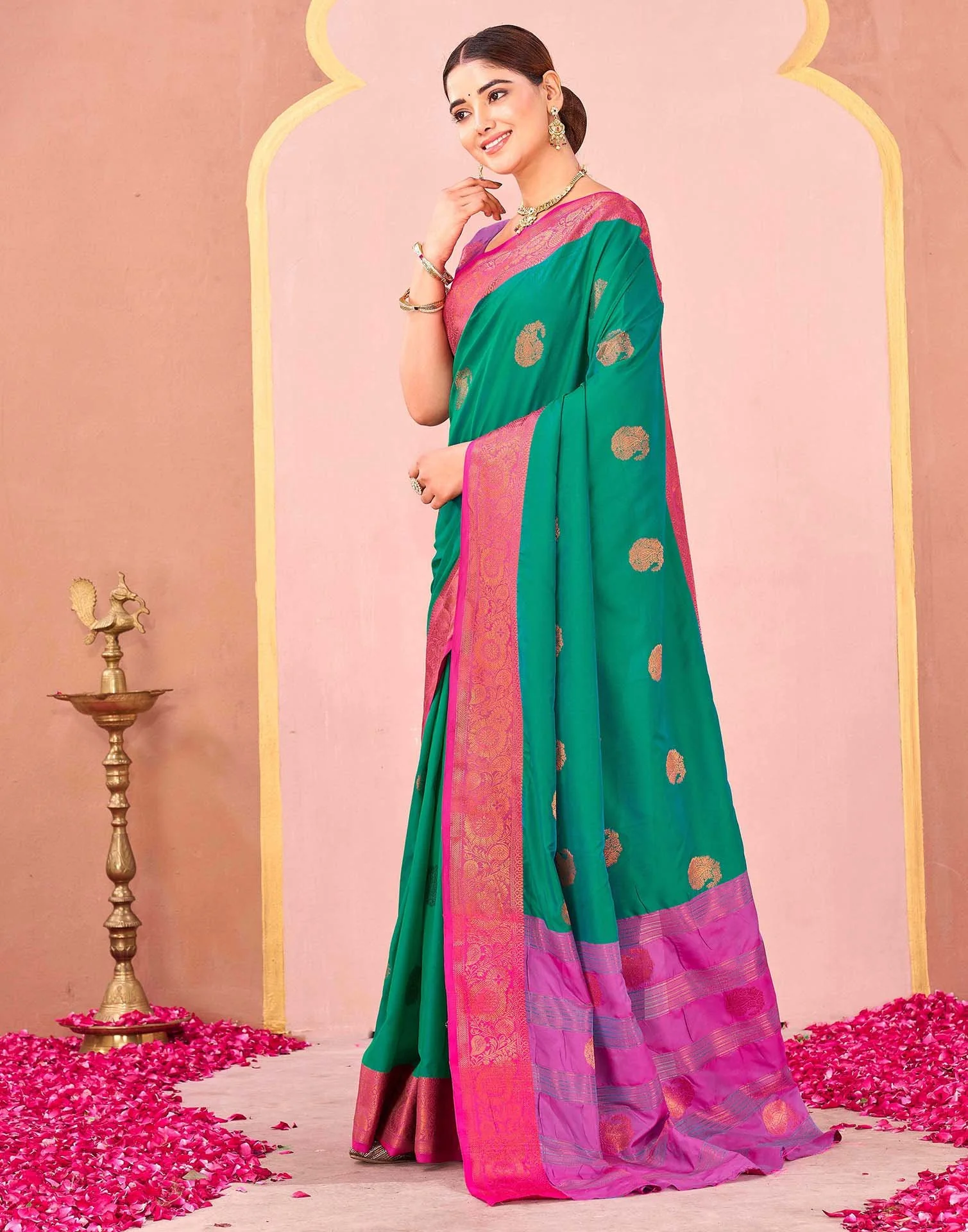 Teal Green Silk Woven Saree - Image 4