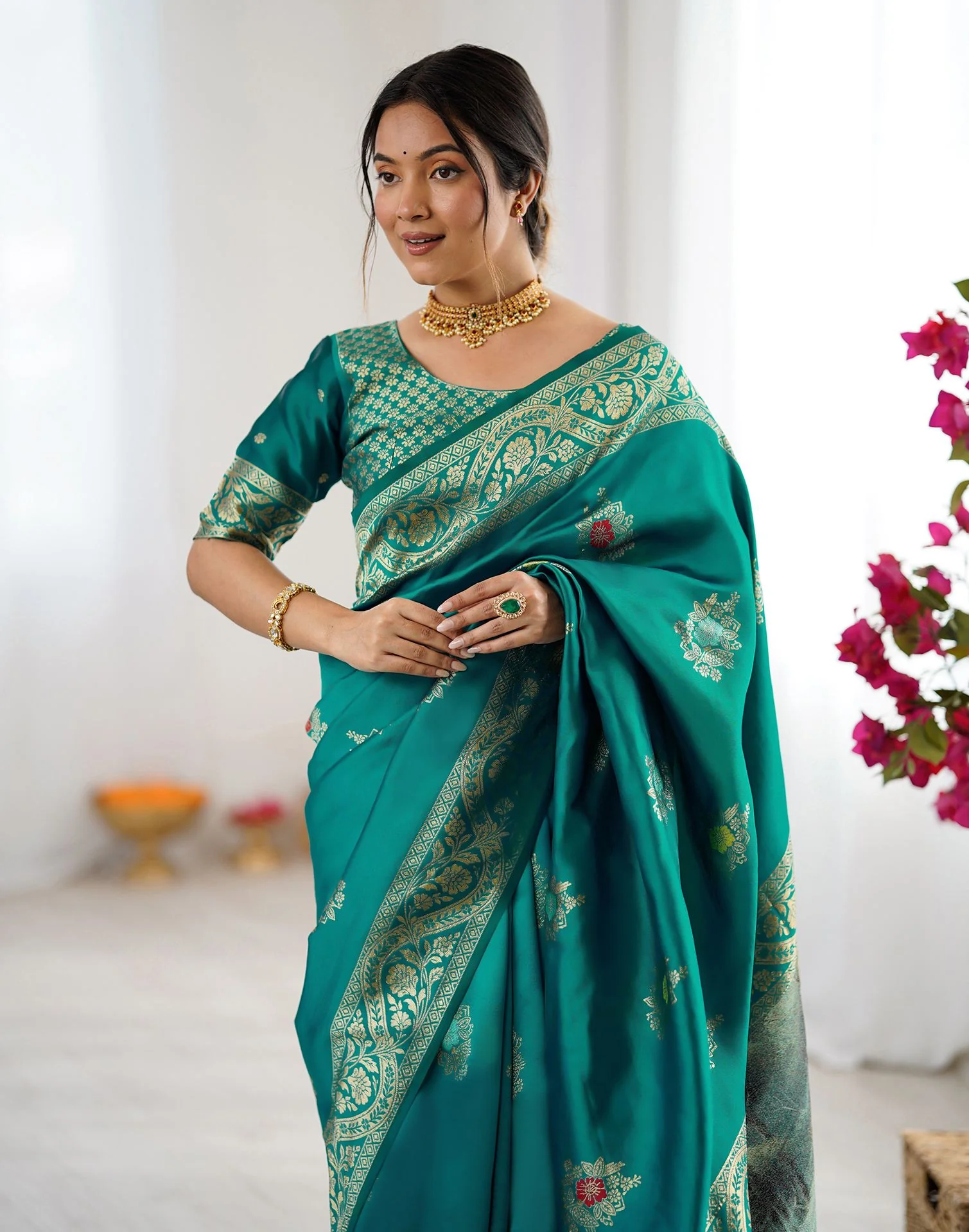 Teal Green Silk Woven Saree - Image 4