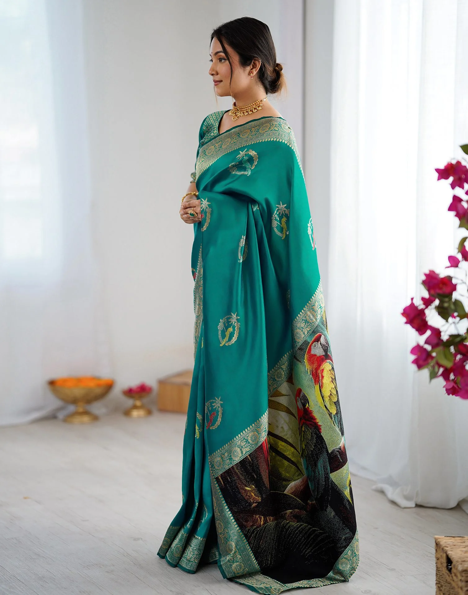 Teal Green Silk Woven Saree - Image 5