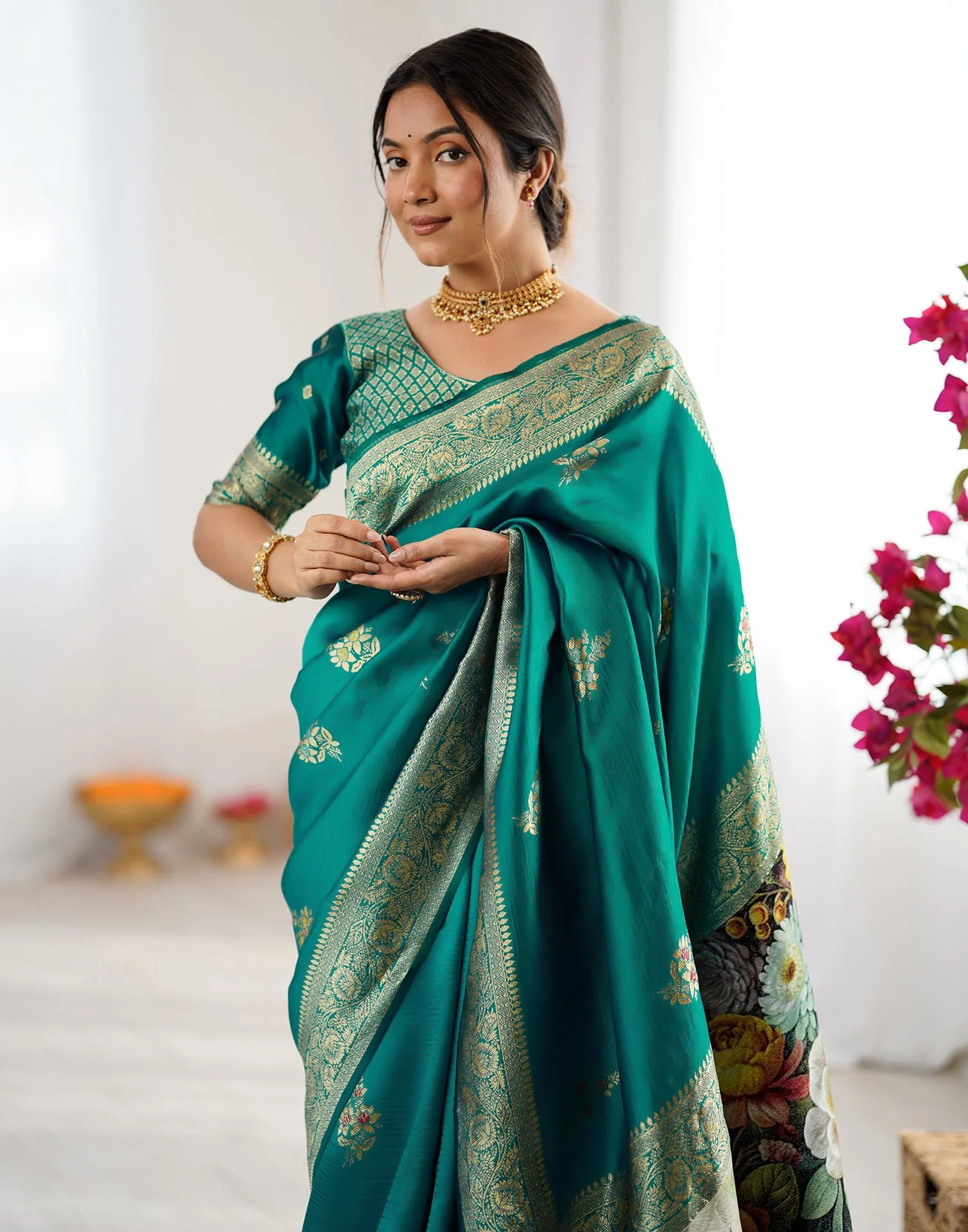 Teal Green Silk Woven Saree - Image 2