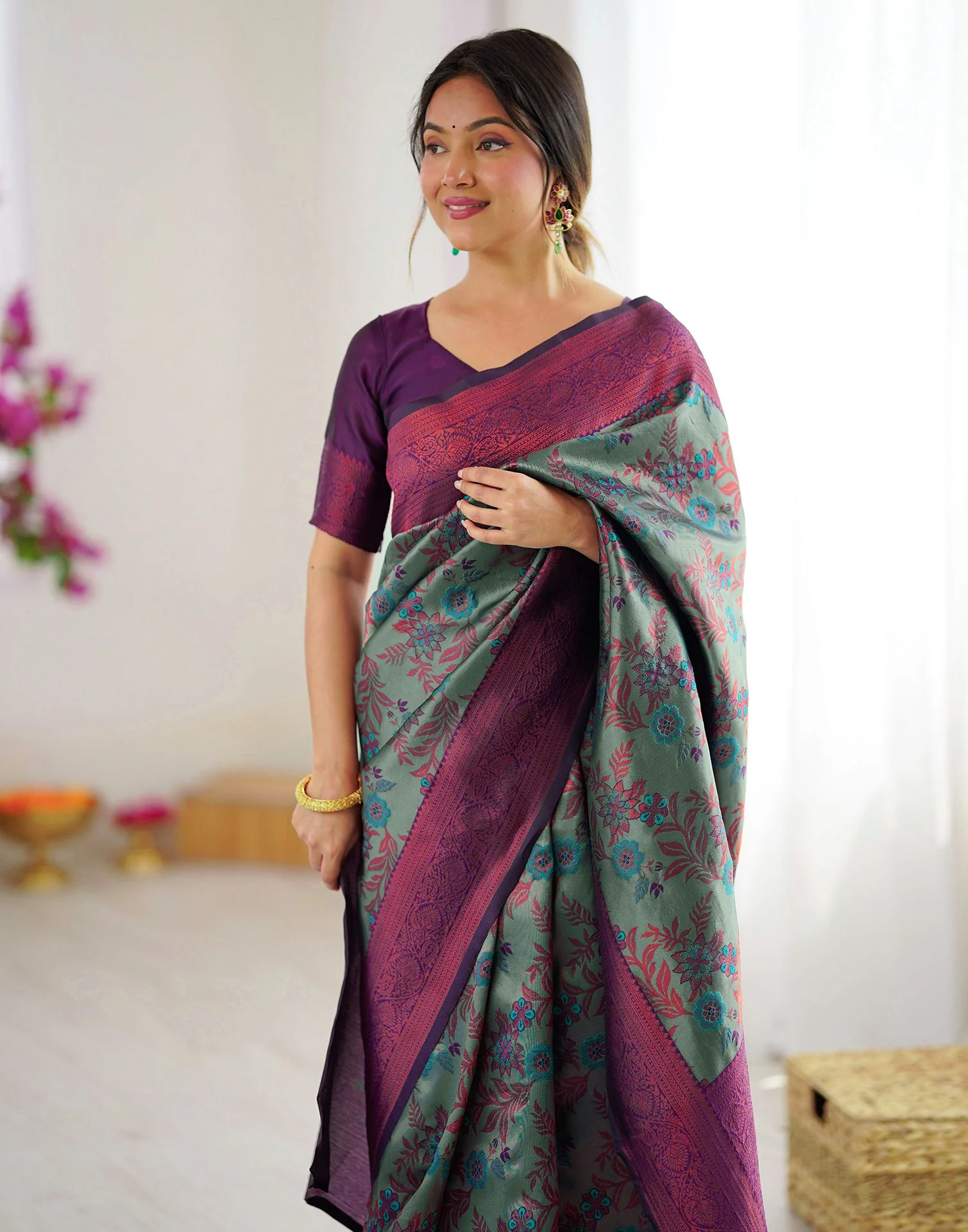 Teal Green Silk Woven Saree - Image 4