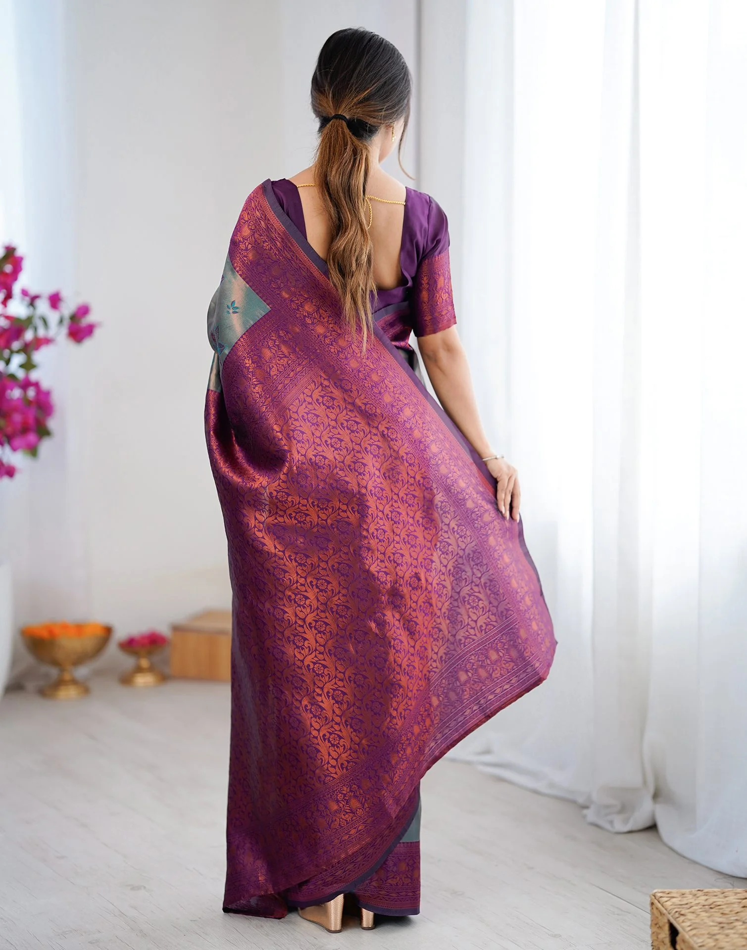 Green Silk Woven Banarasi Saree - Image 10