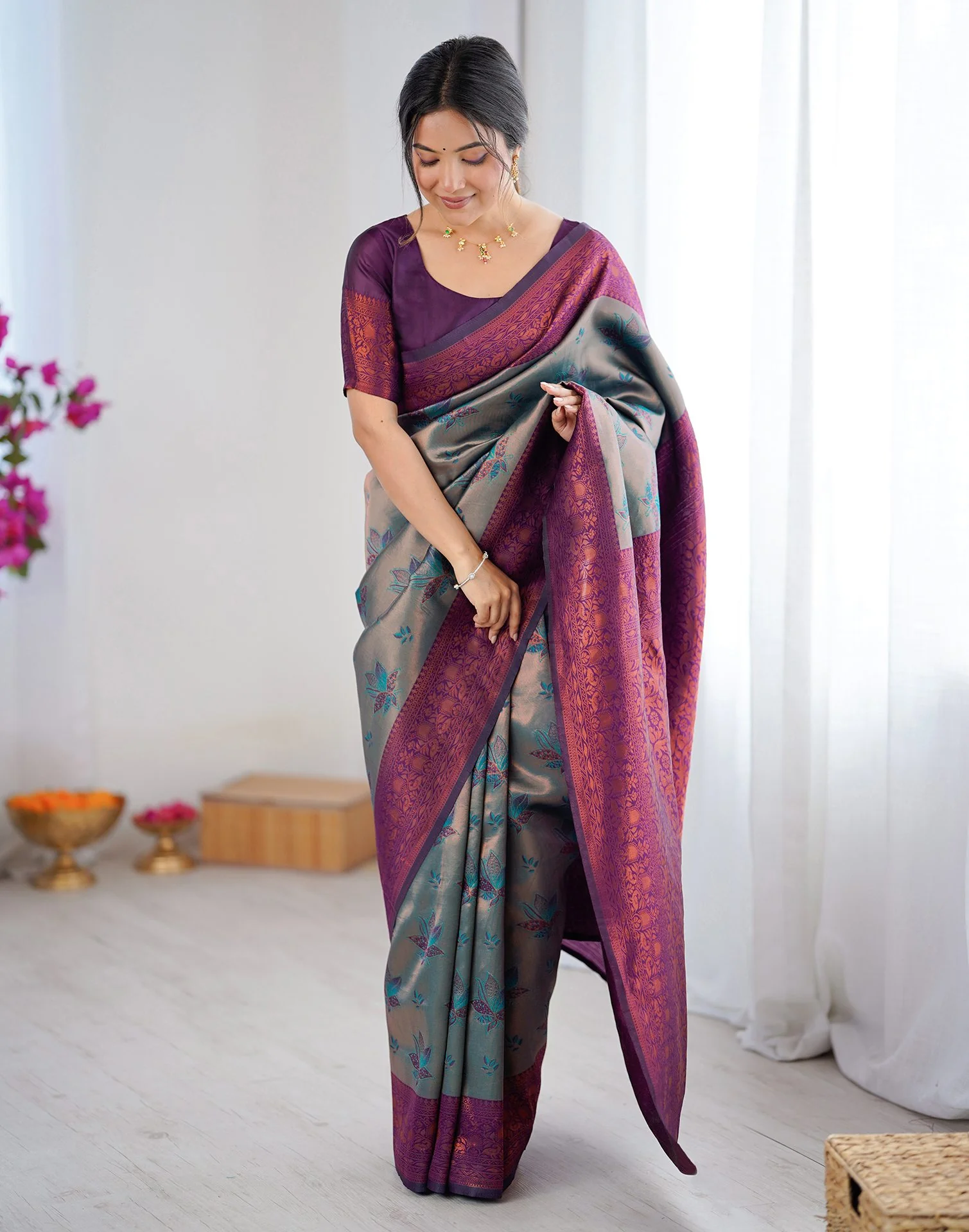 Green Silk Woven Banarasi Saree - Image 8