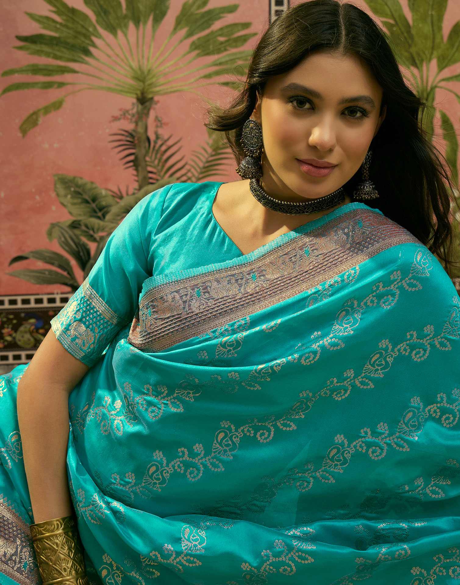 Teal Green Silk Woven Saree - Image 2