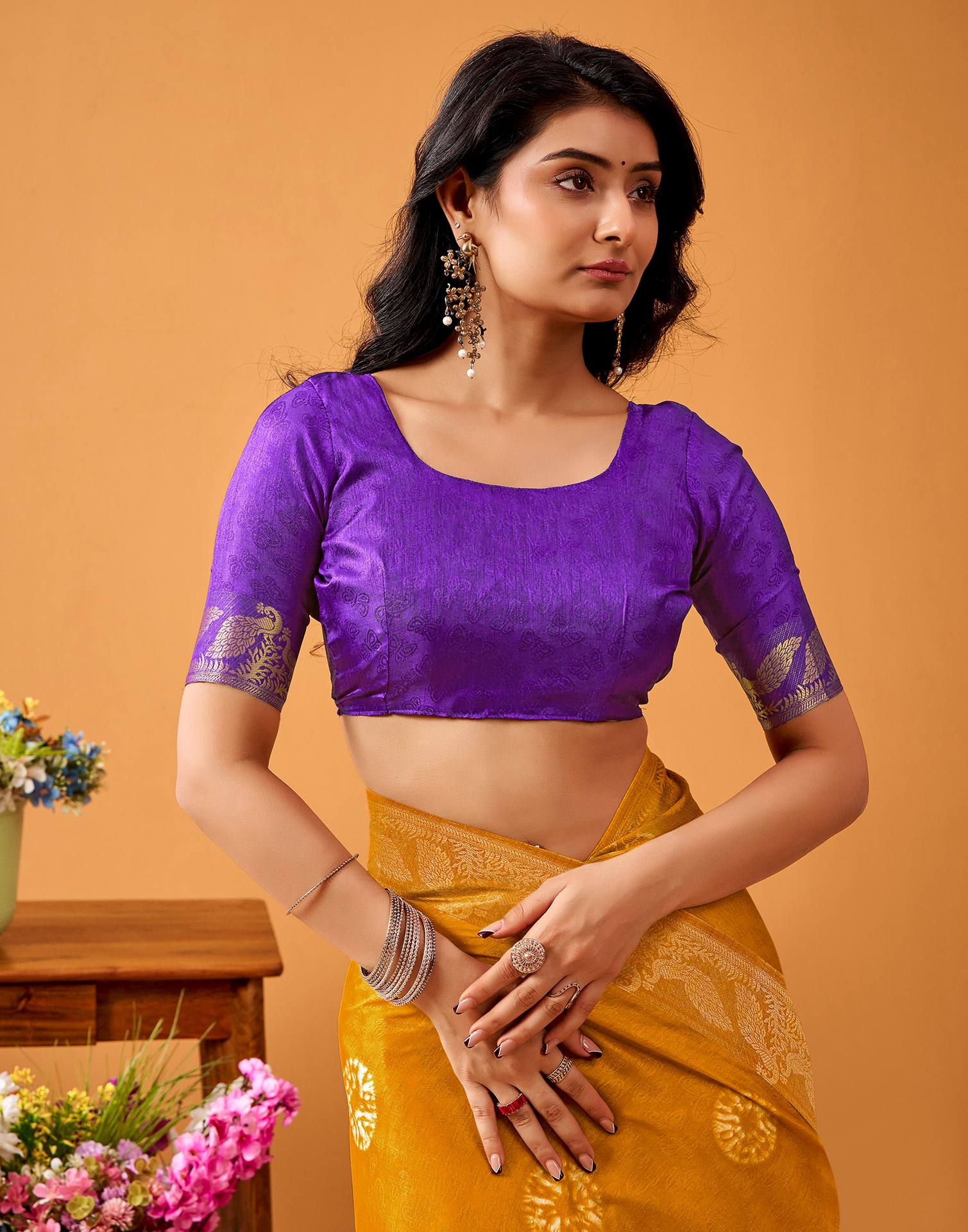 Turmeric Yellow Silk Woven Printed Saree - Image 7