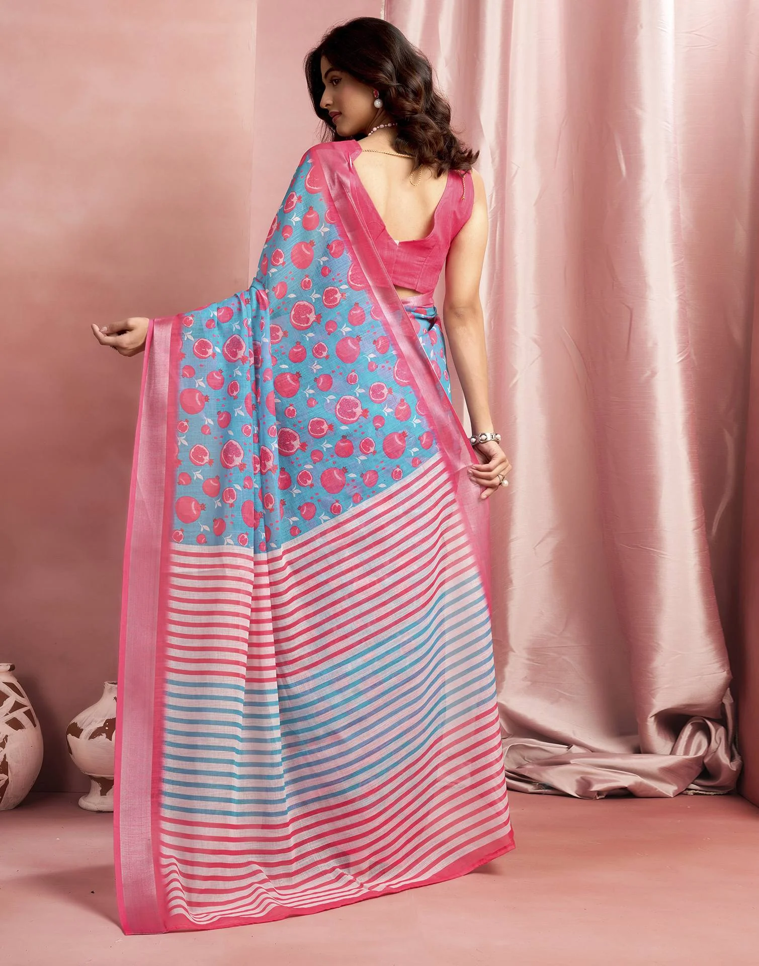 Turqoise Cotton Linen Printed Saree - Image 5