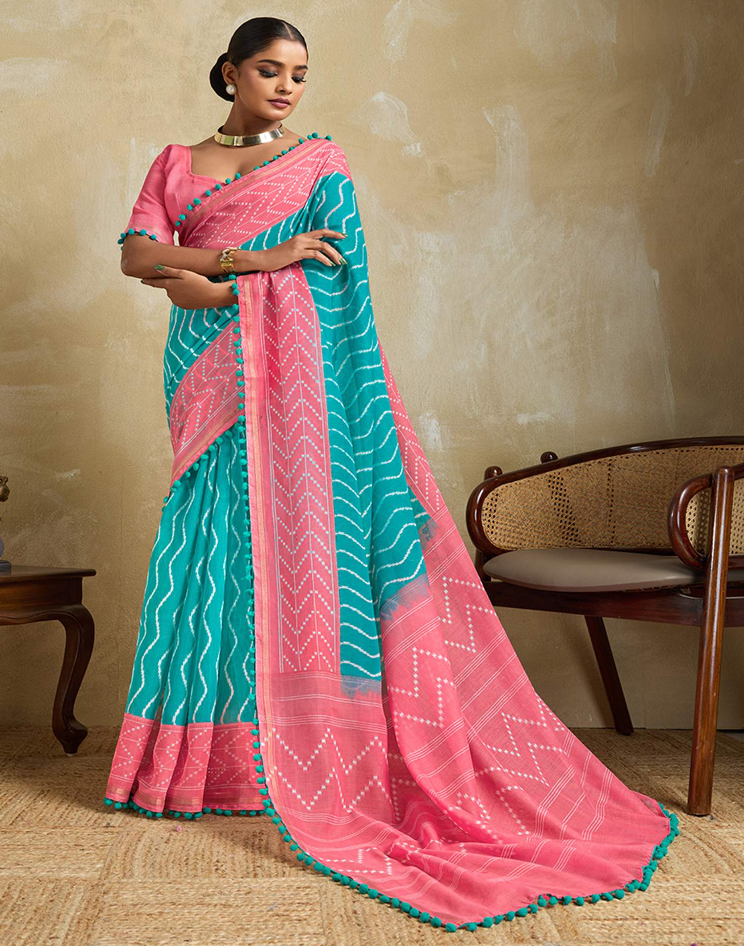 Turquoise Blue Linen Printed Saree - Image 2