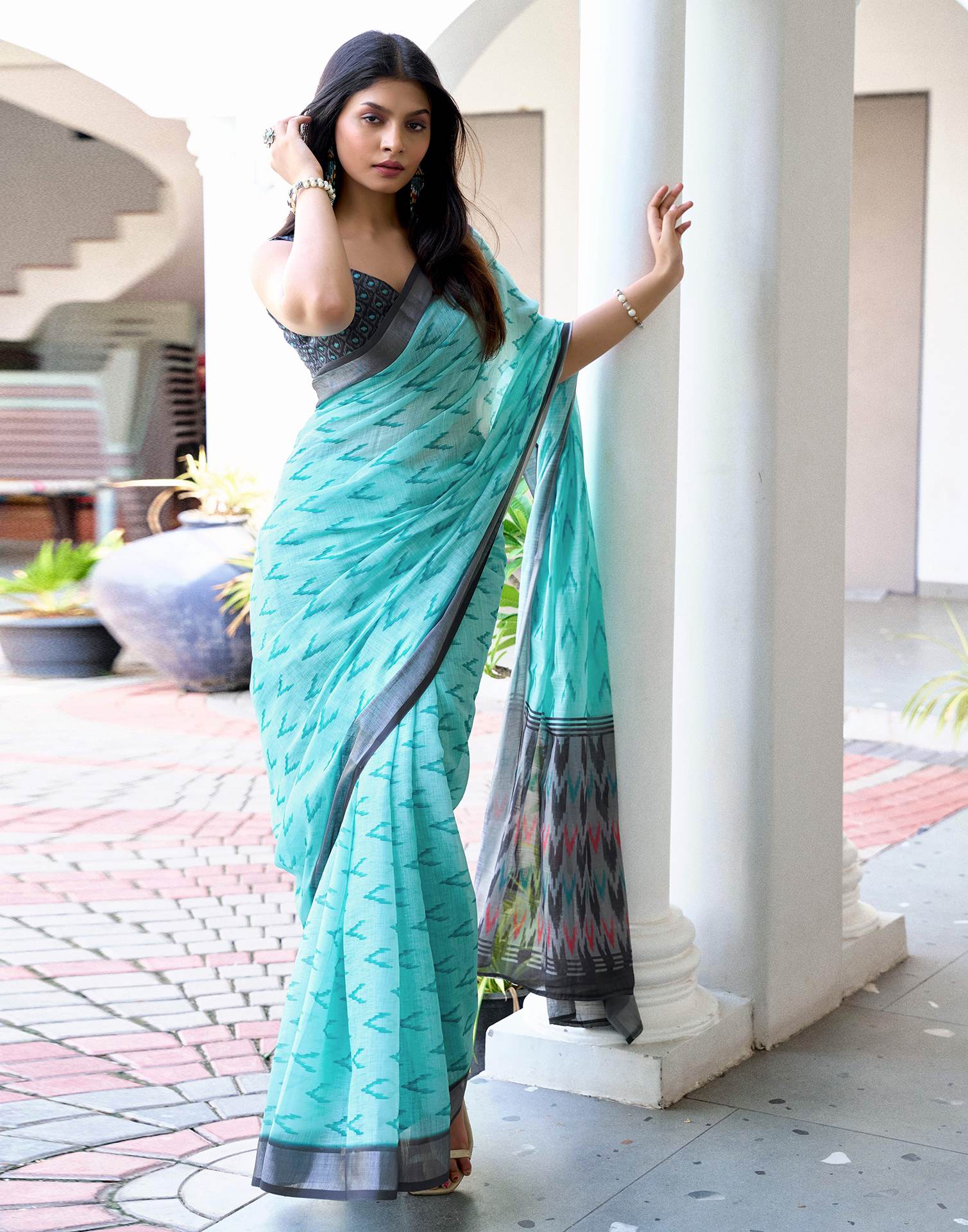 Turquoise Linen Ikkat Printed Saree - Image 6