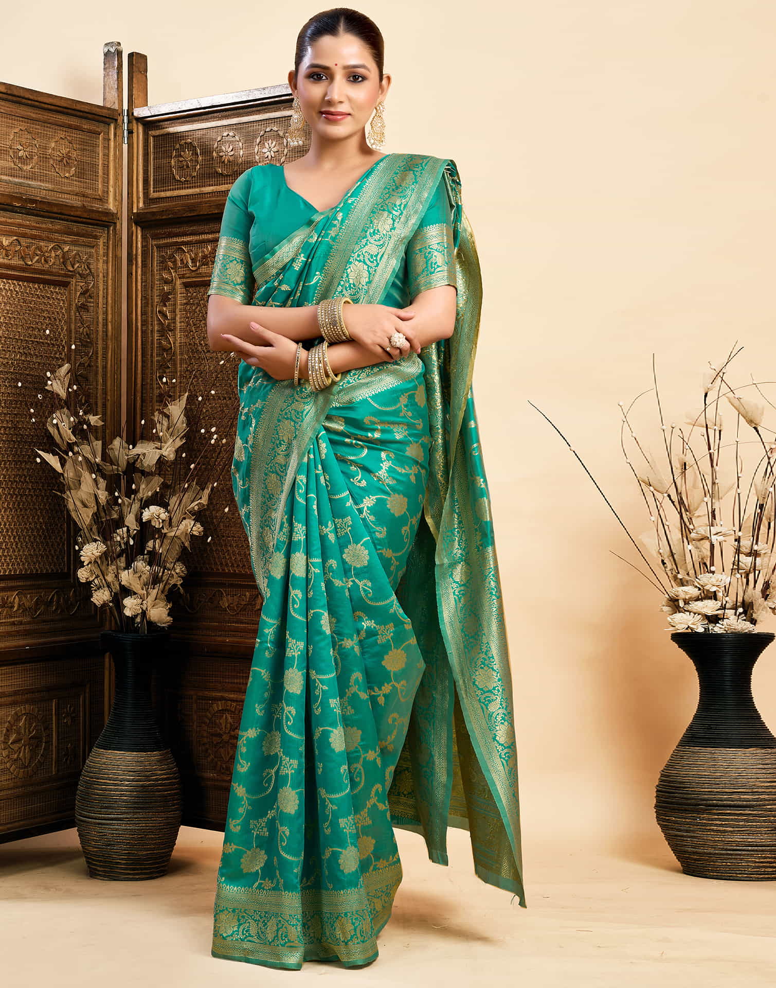 Turquoise Silk Woven Banarasi Saree - Image 4