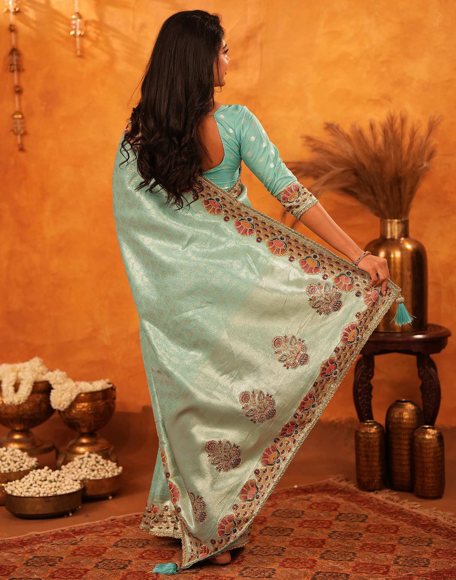 Turquoise Silk Woven Embroidery Stone Work Banarasi Saree - Image 6