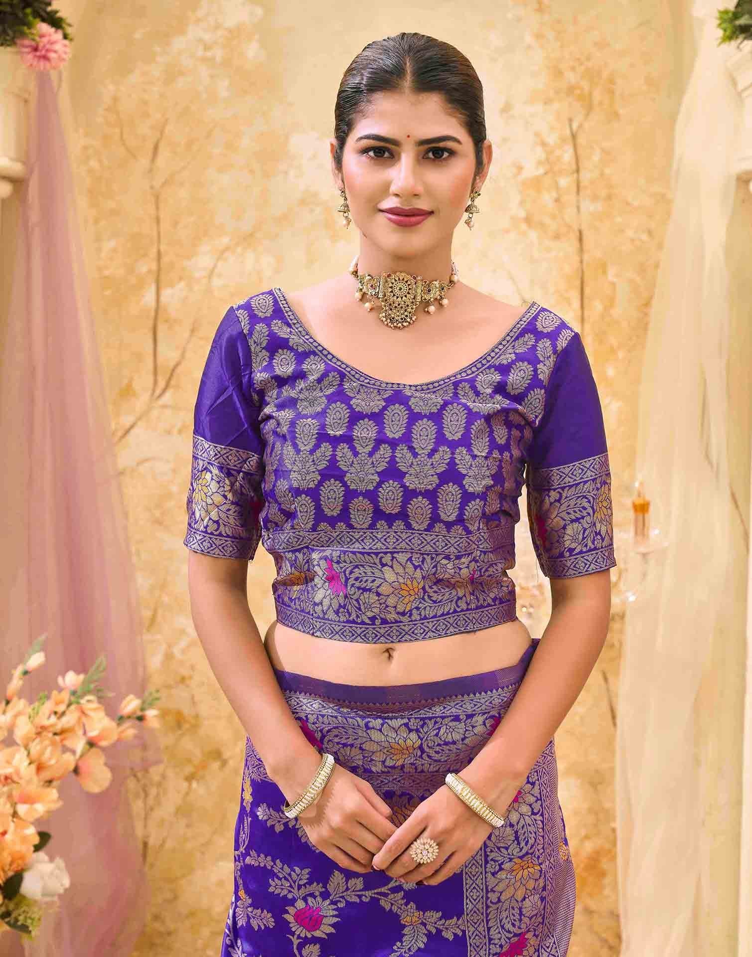 Violet Silk Woven Banarasi Saree - Image 8