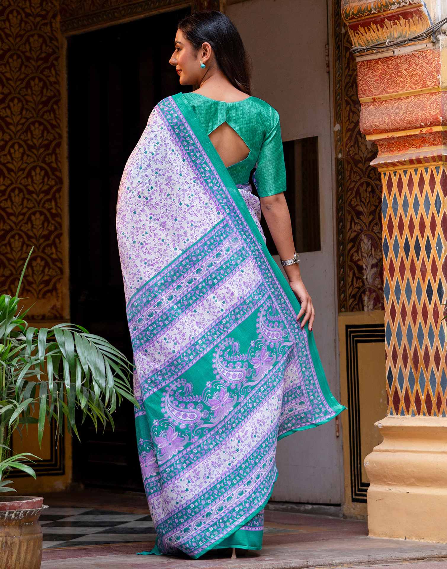 White Khadi Printed Saree - Image 7