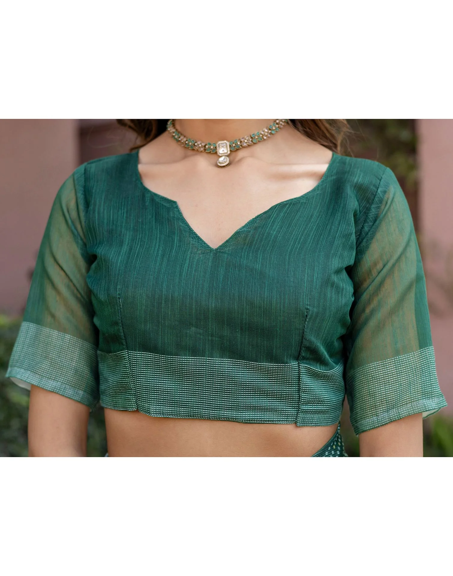White Linen Bandhani Printed Saree - Image 11