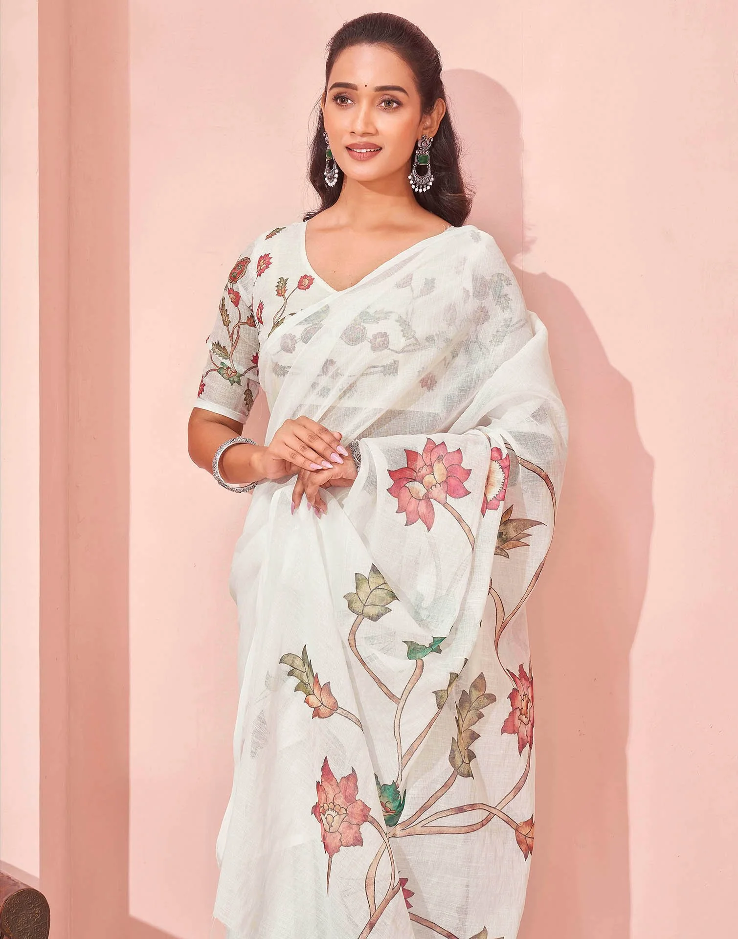 White Linen Floral Printed Saree - Image 8