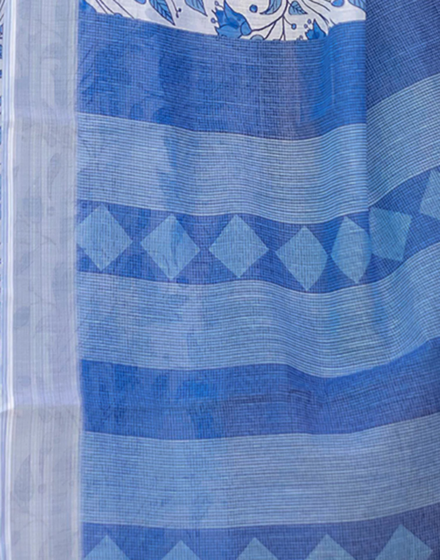 White Linen Printed Saree - Image 7