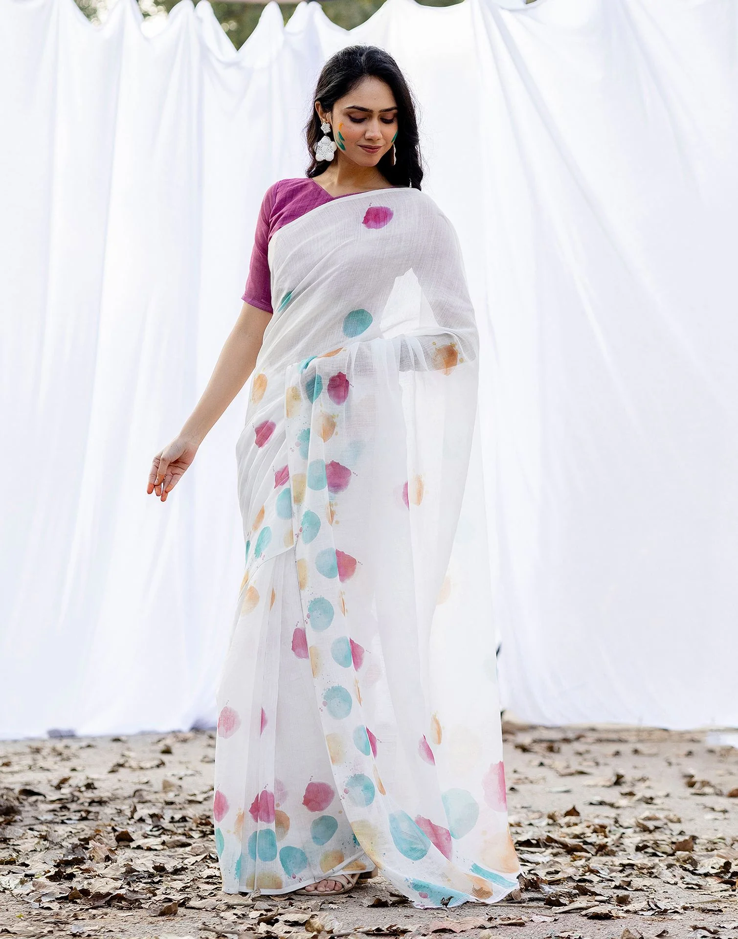 White Linen Printed Saree