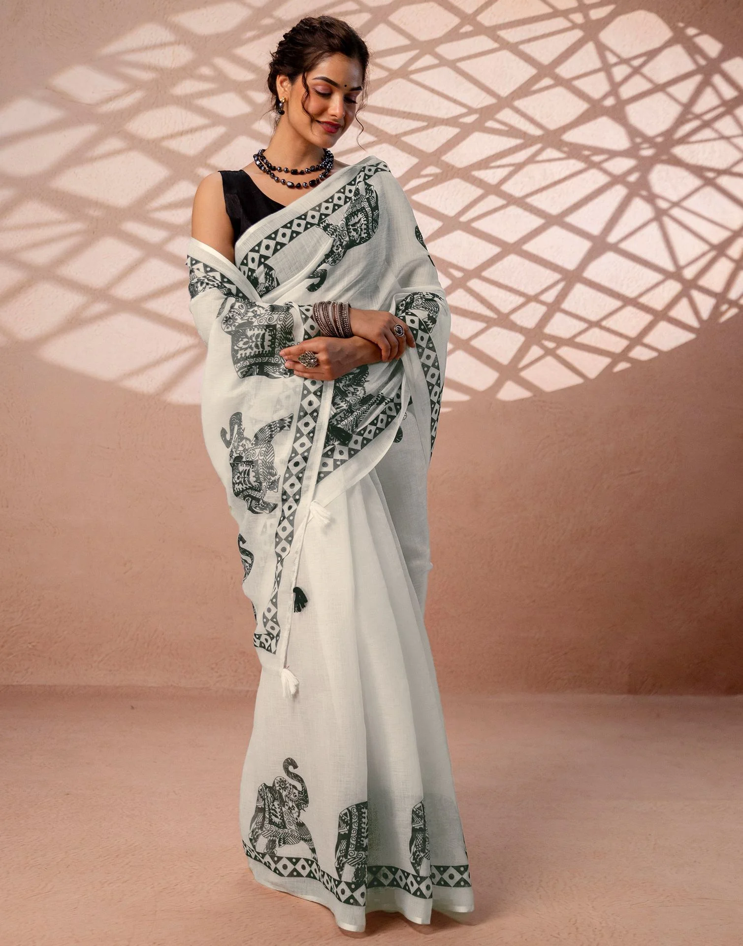 White Linen Printed Saree - Image 10