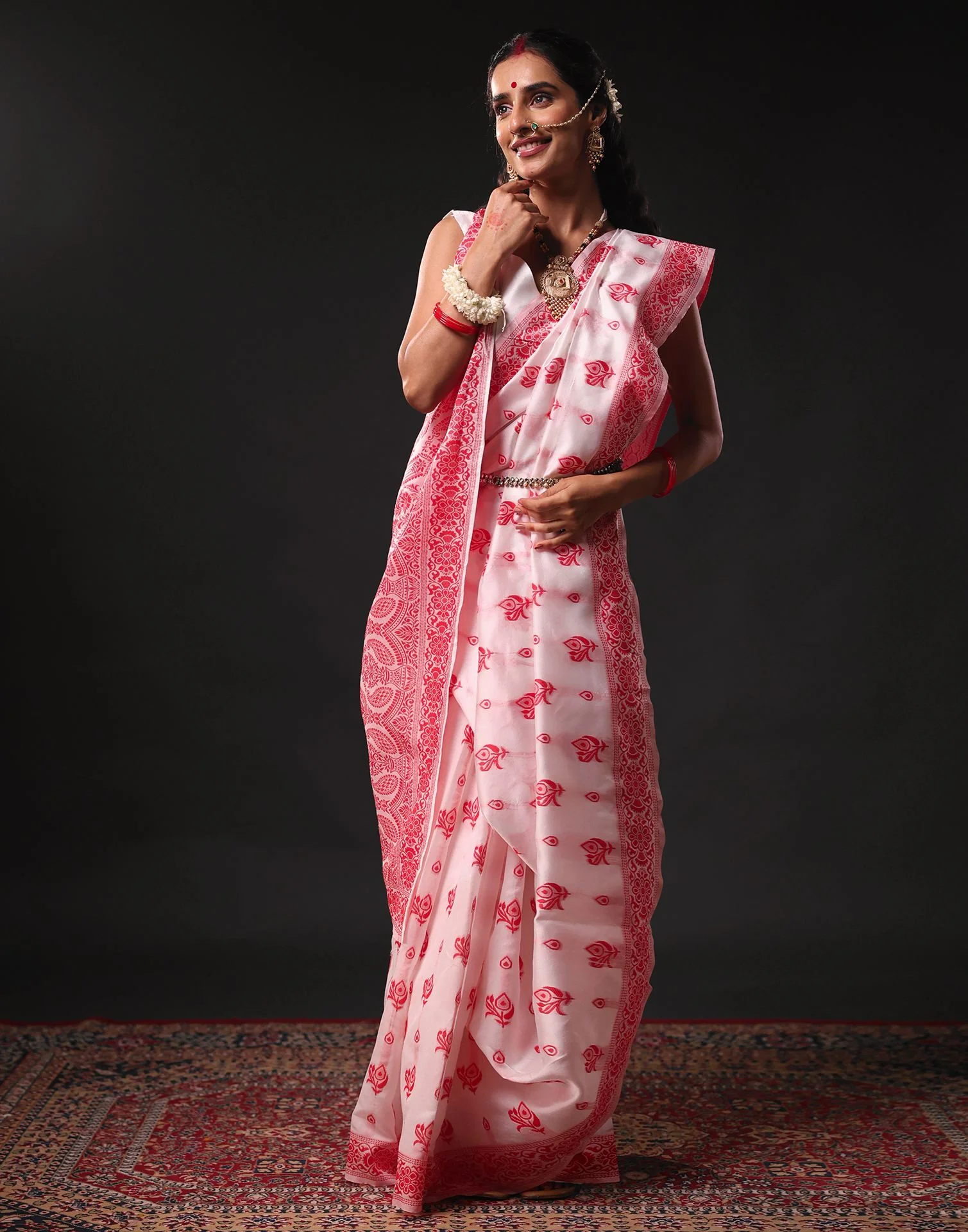 White Silk Woven Durga Puja Saree - Image 4