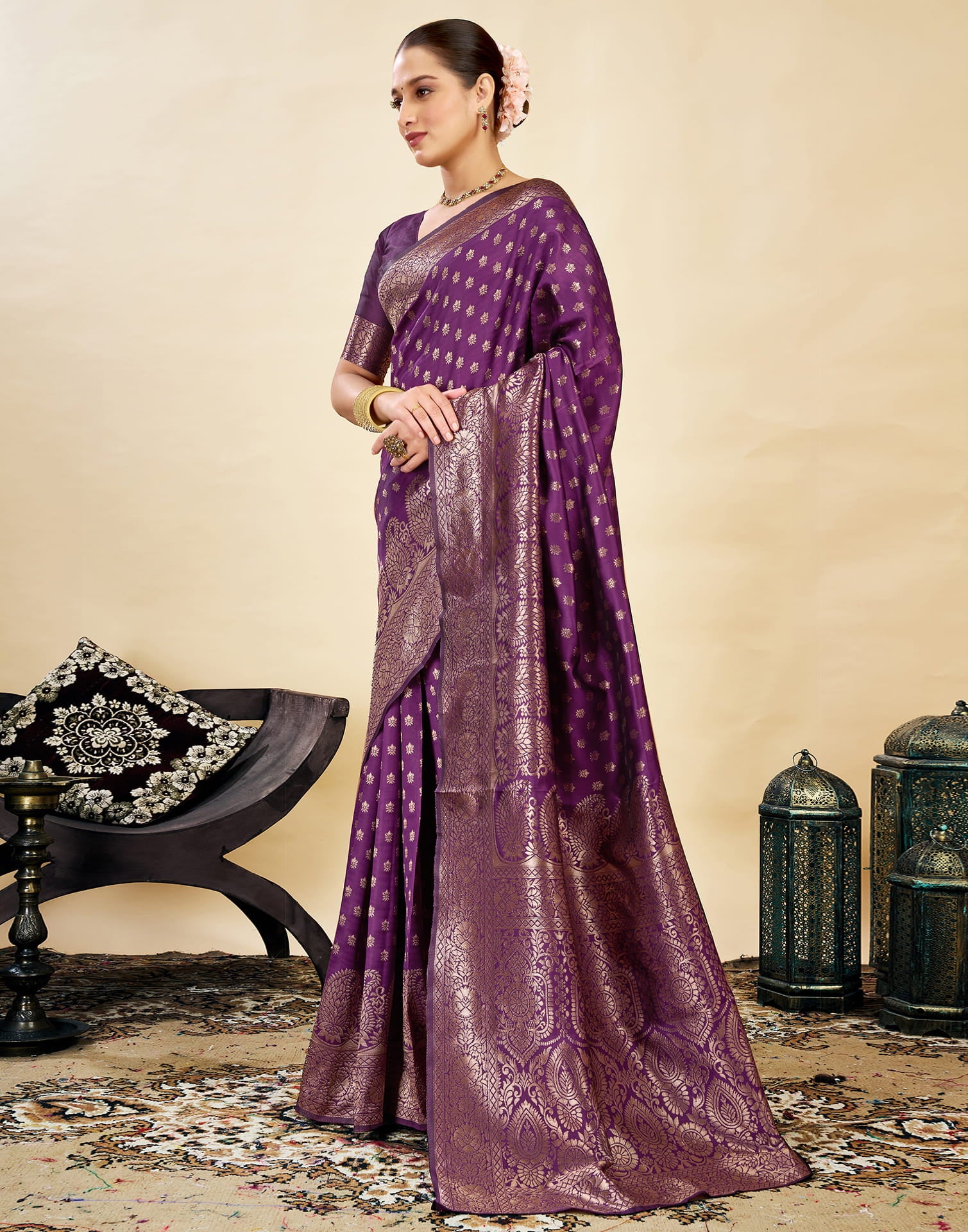 Purple Silk Woven Banarasi Saree - Image 4