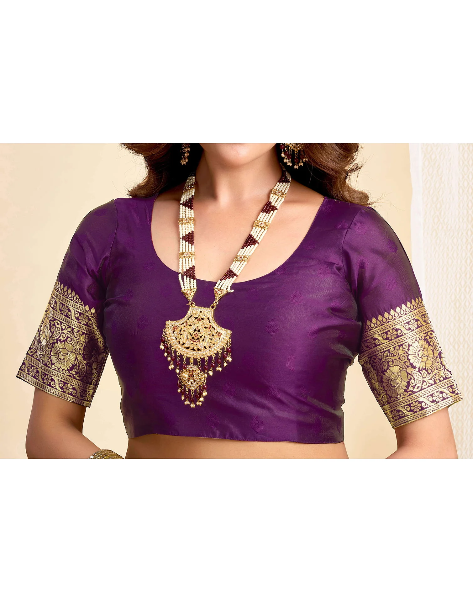 Wine Silk Woven Banarasi Saree - Image 7