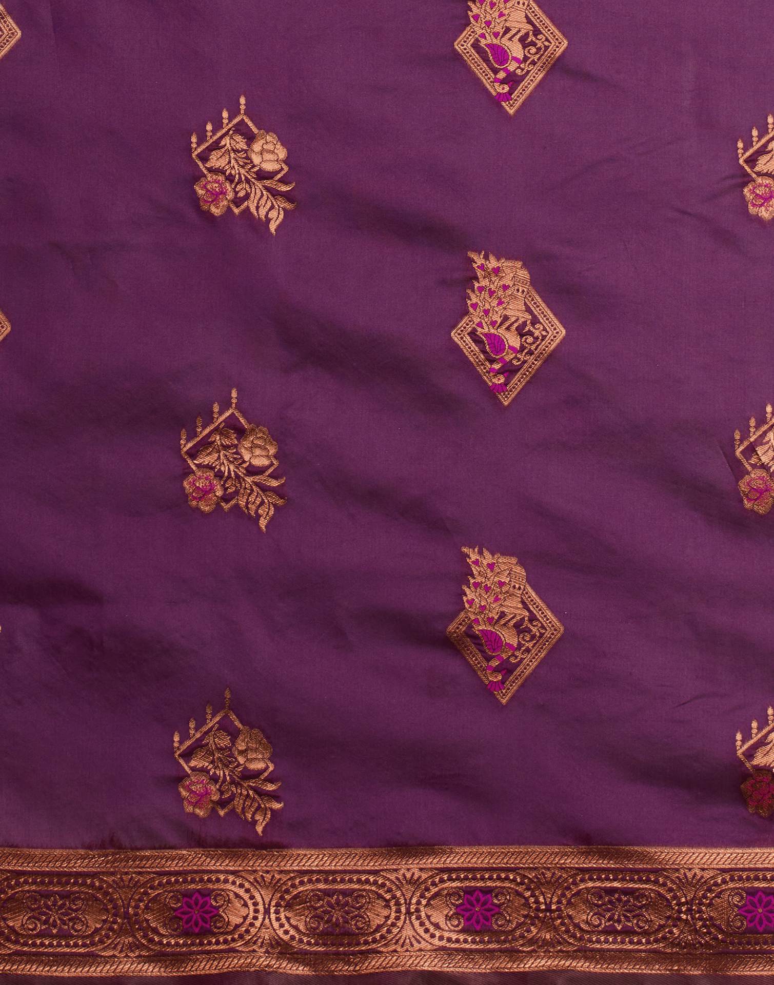 Wine Silk Woven Banarasi Saree - Image 8