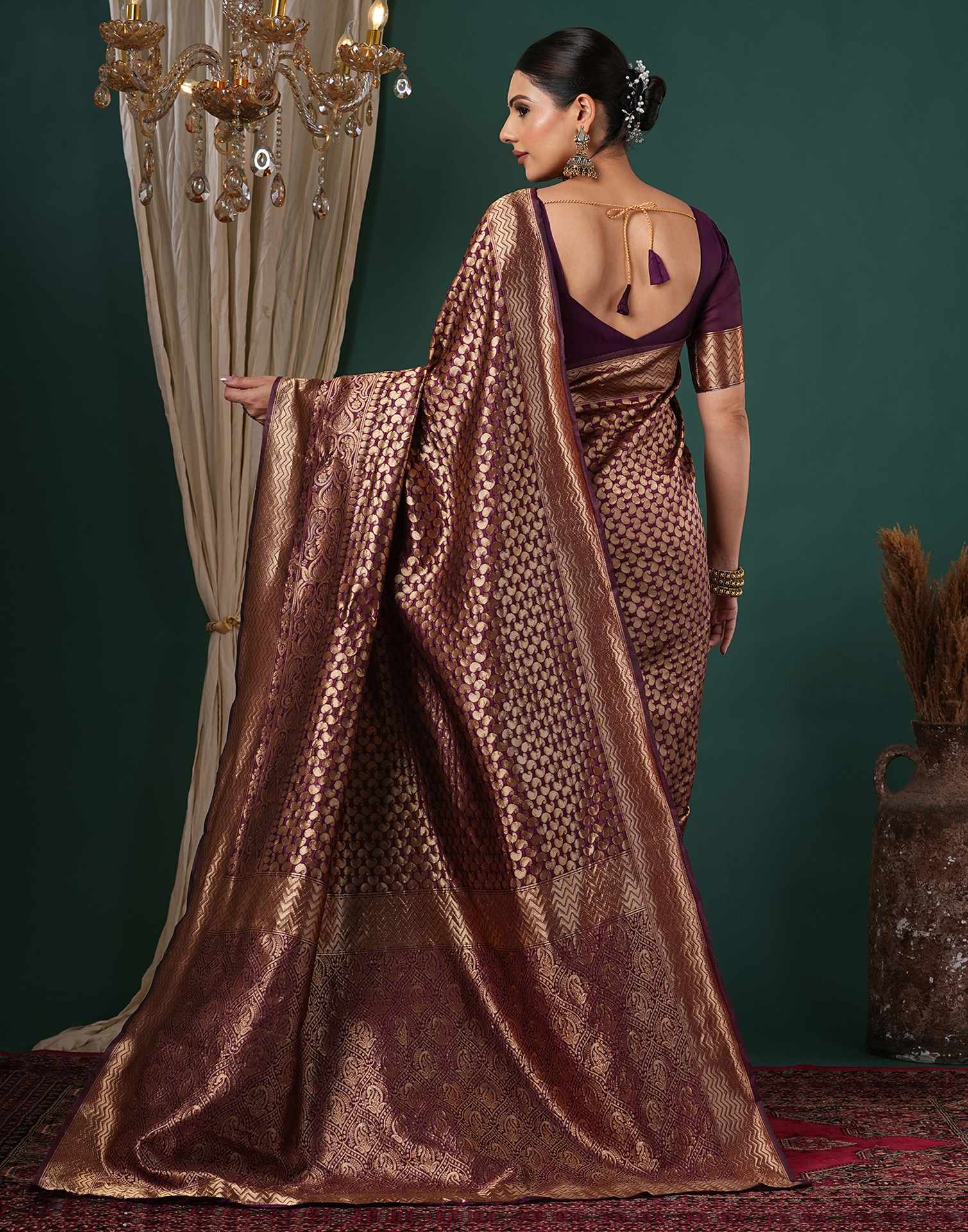 Wine Silk Woven Banarasi Saree - Image 6