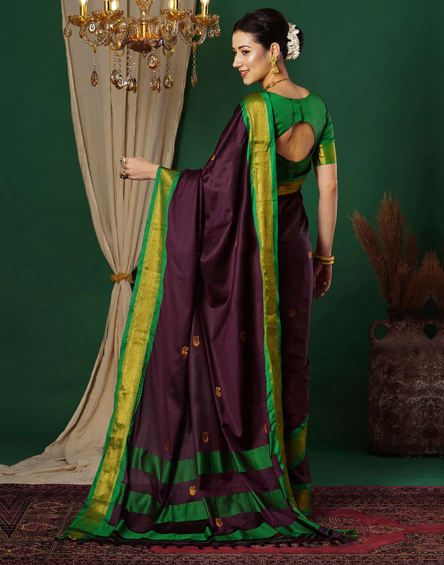 Wine Silk Woven Kanjivaram Saree - Image 4
