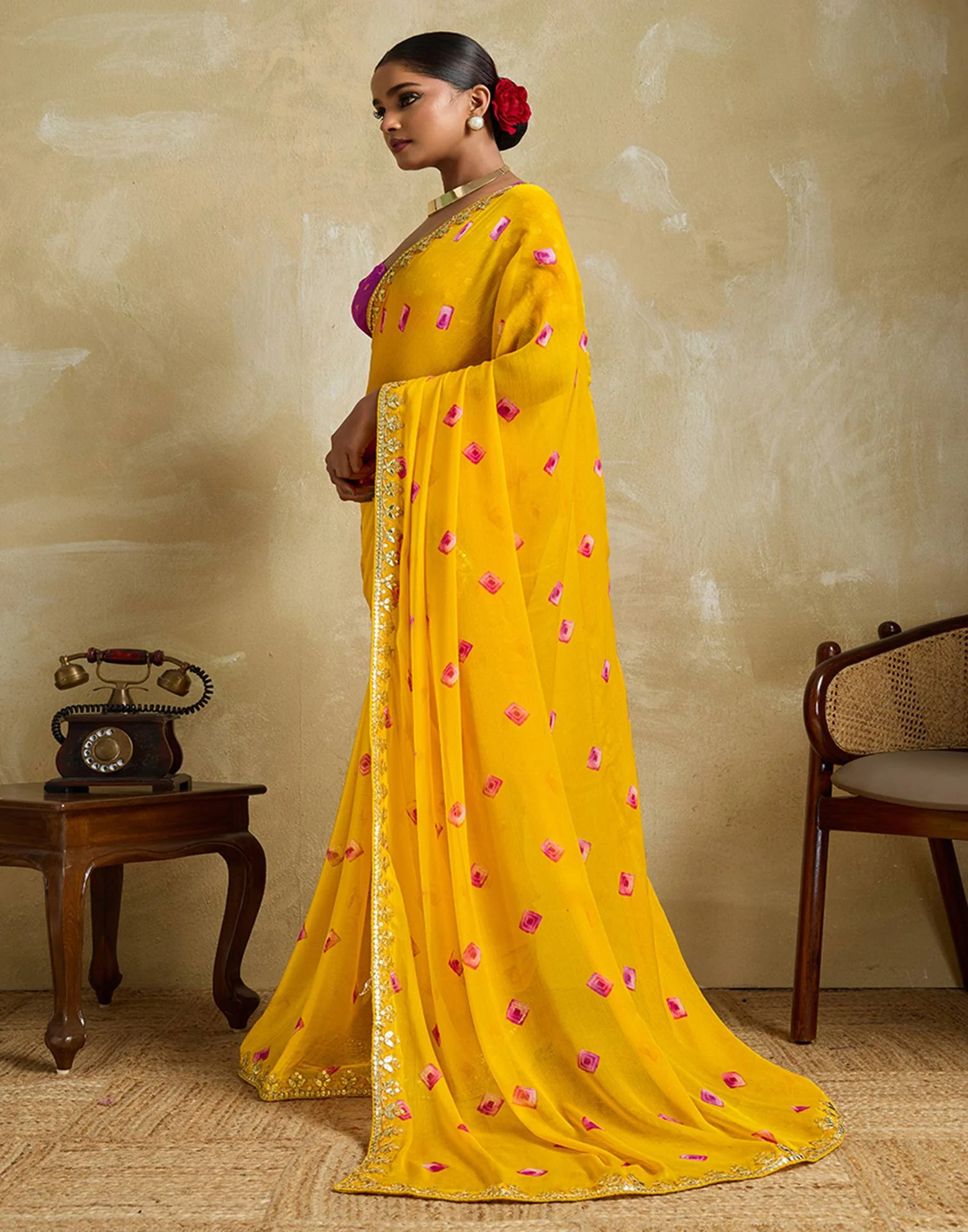 Yellow Chiffon Printed Saree - Image 4