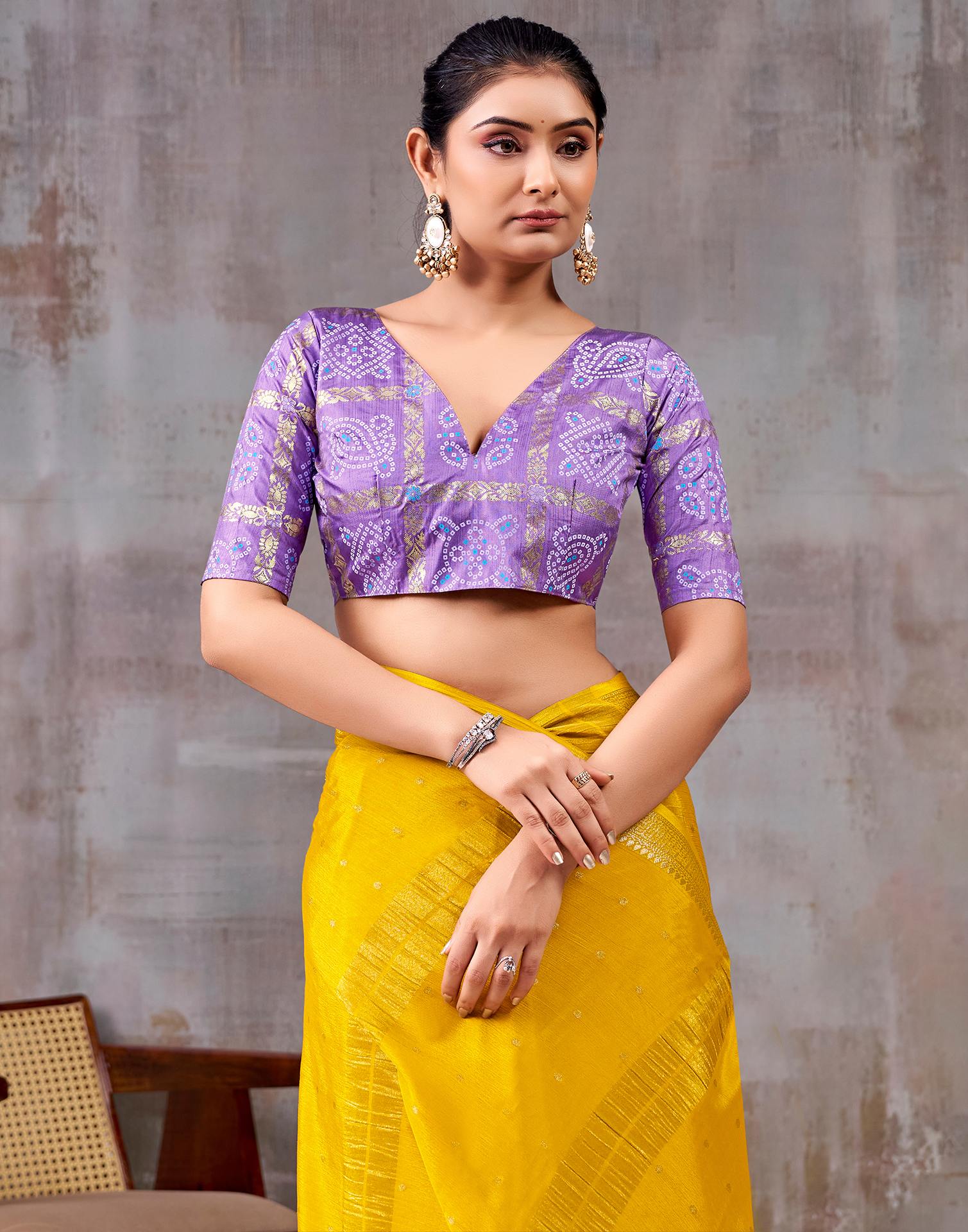 Yellow Chinnon Chiffon Woven Saree - Image 7
