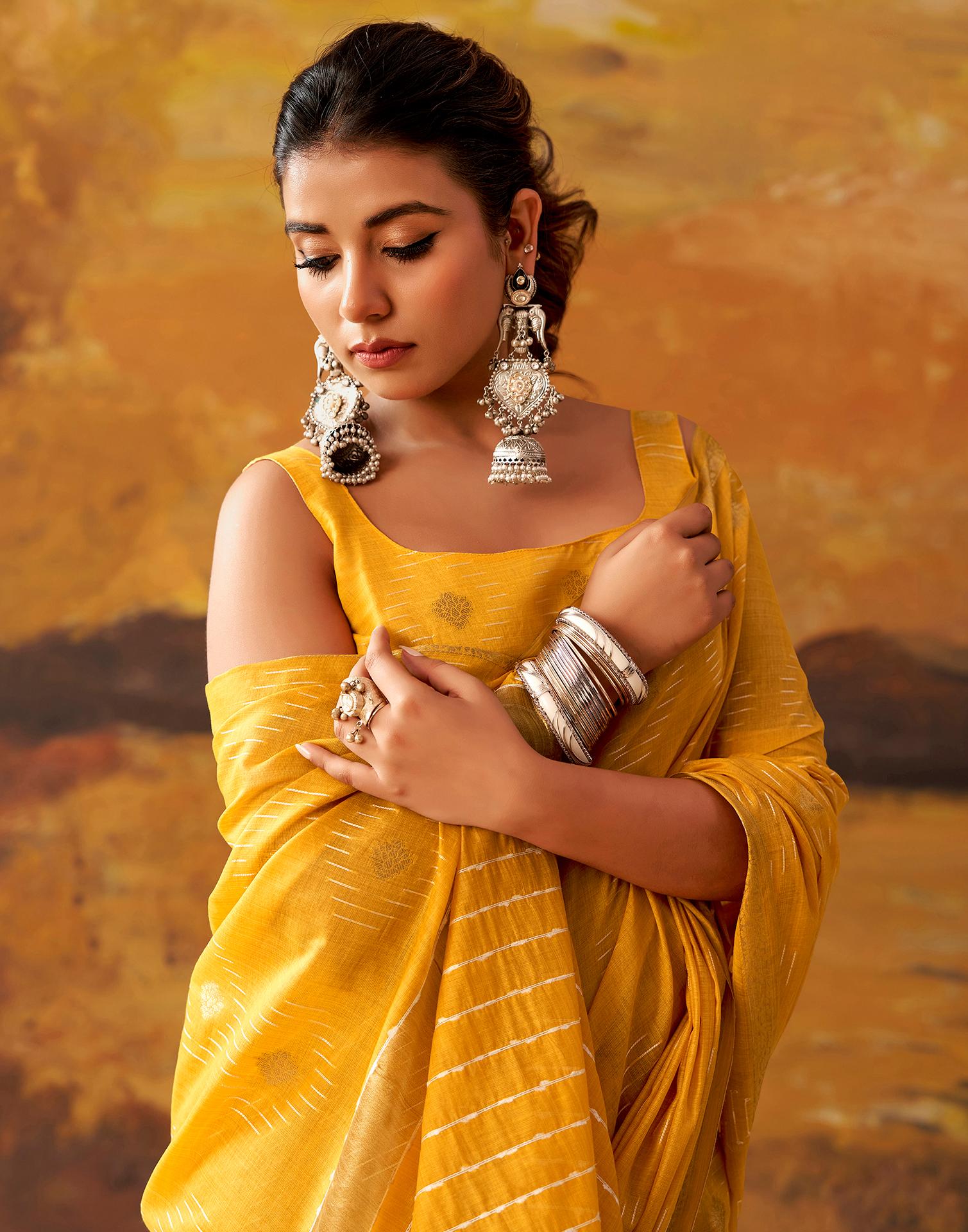 Yellow Cotton Chanderi Woven Saree - Image 4