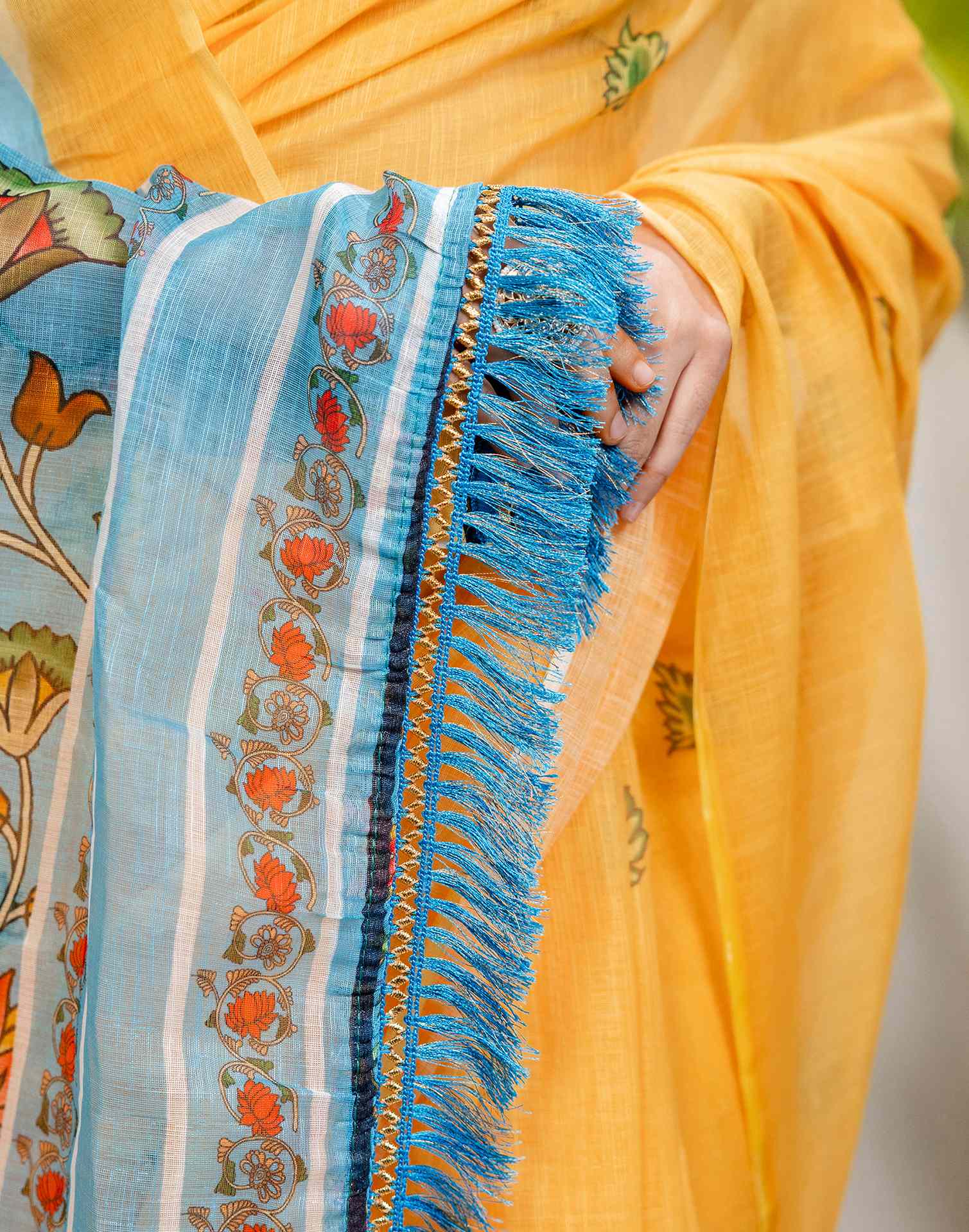 Yellow Cotton Printed Saree - Image 10