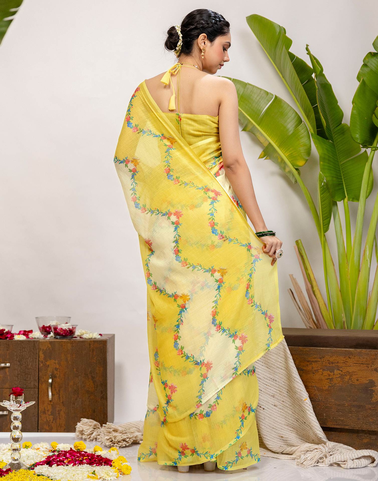 Yellow Cotton Printed Saree - Image 7